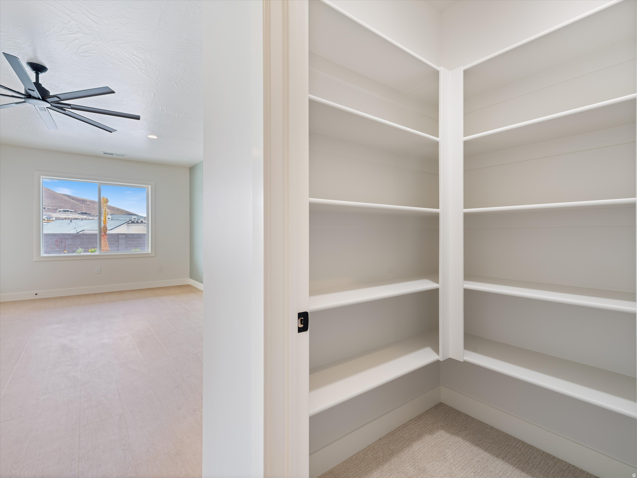 main property photo 70