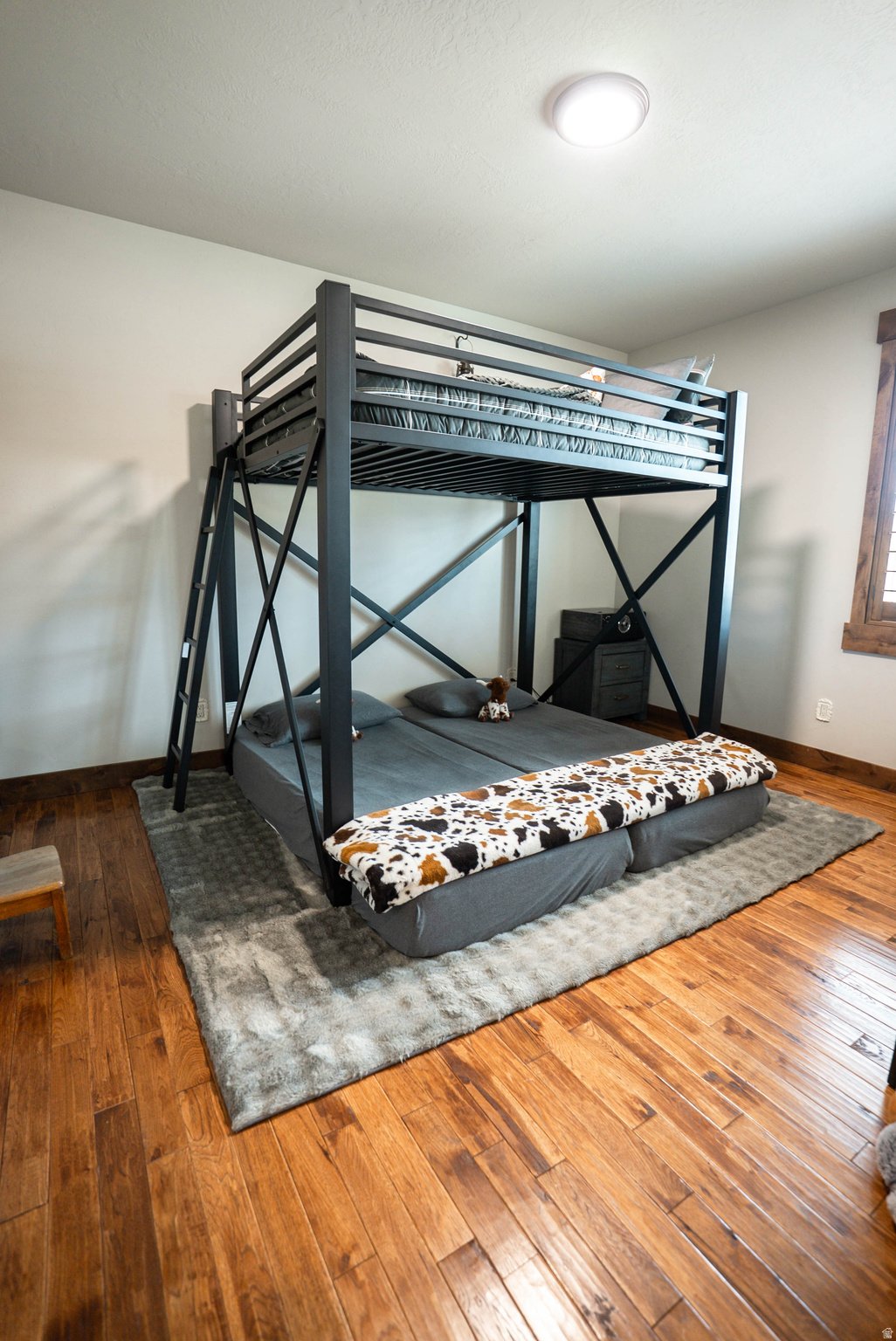 main property photo 49