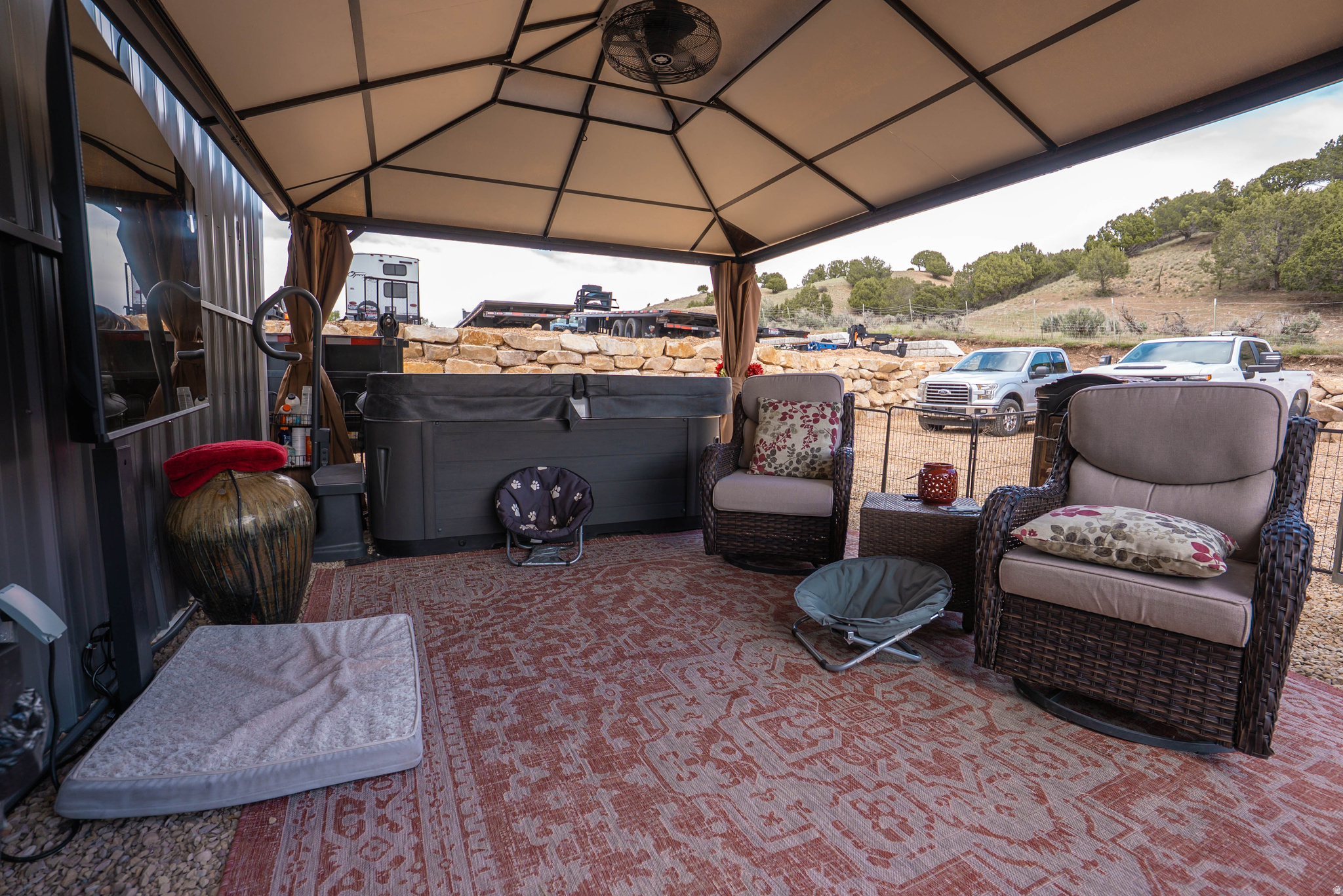 main property photo 59