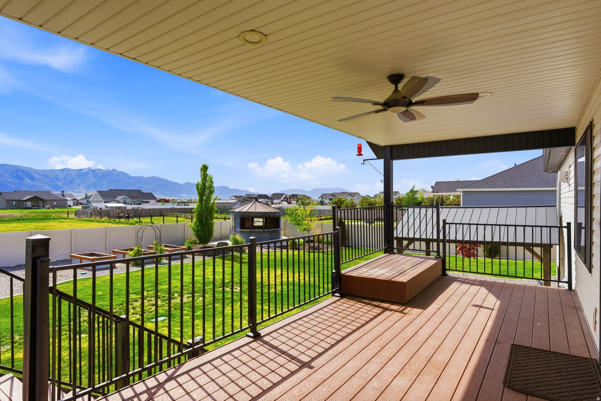 main property photo 57
