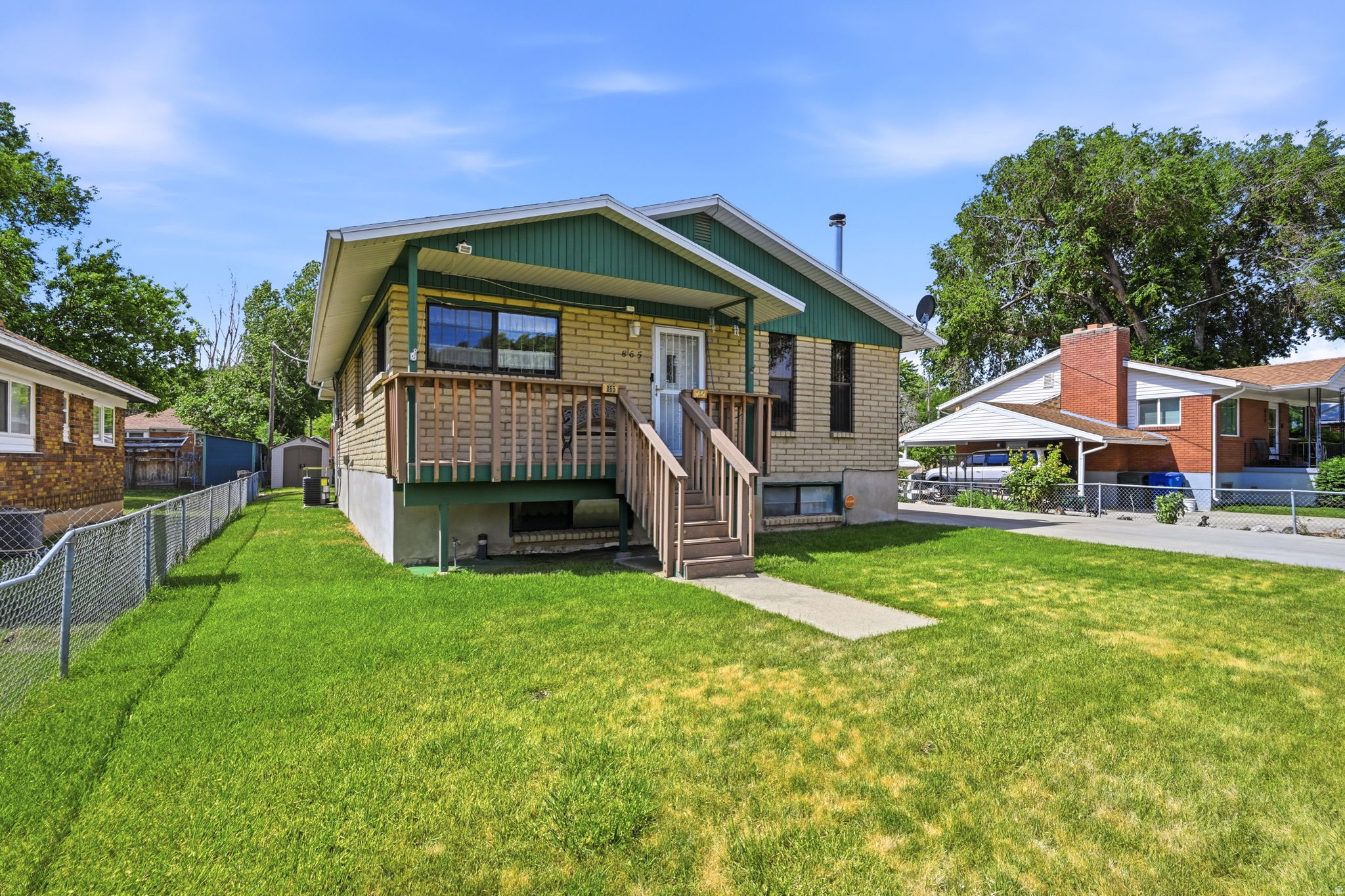 main property photo 23