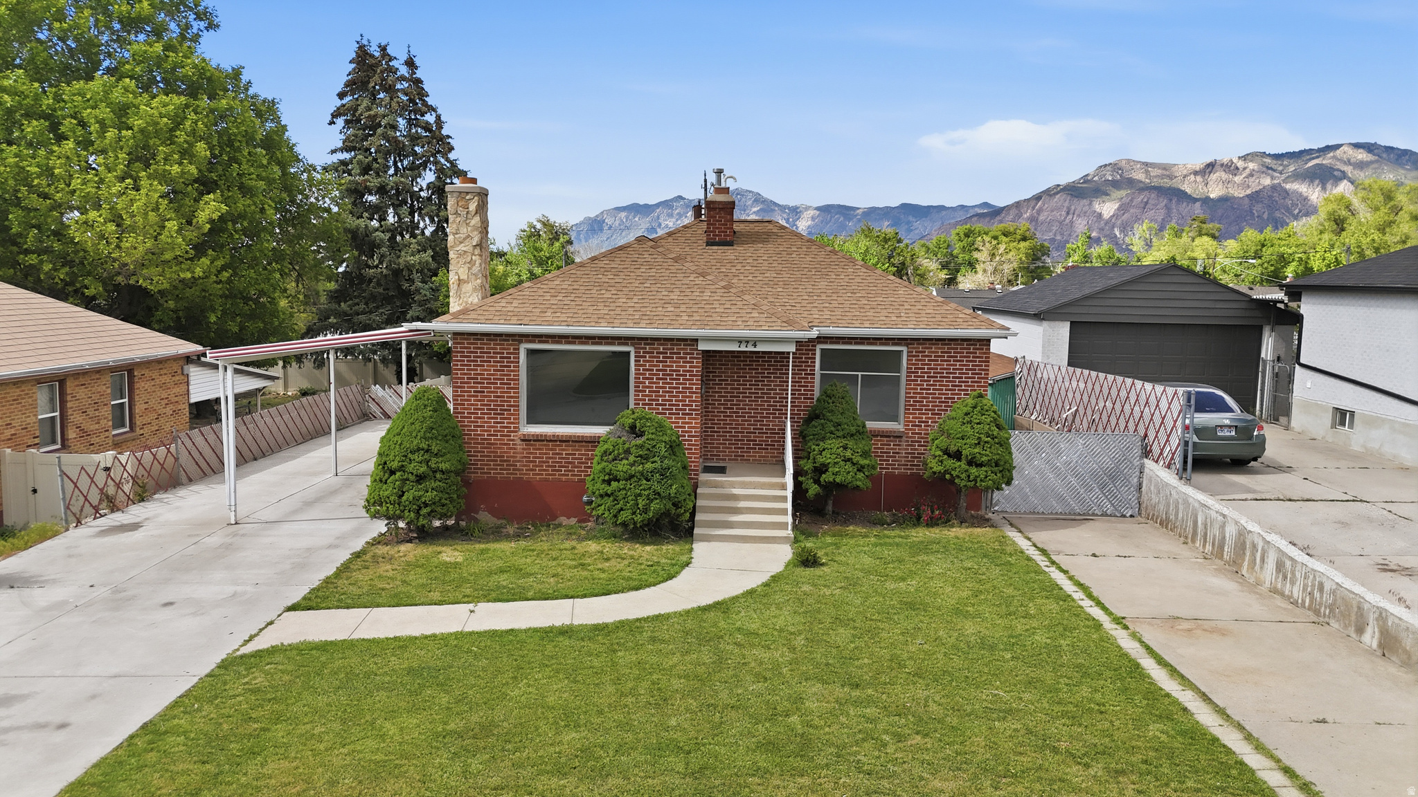 main property photo 45