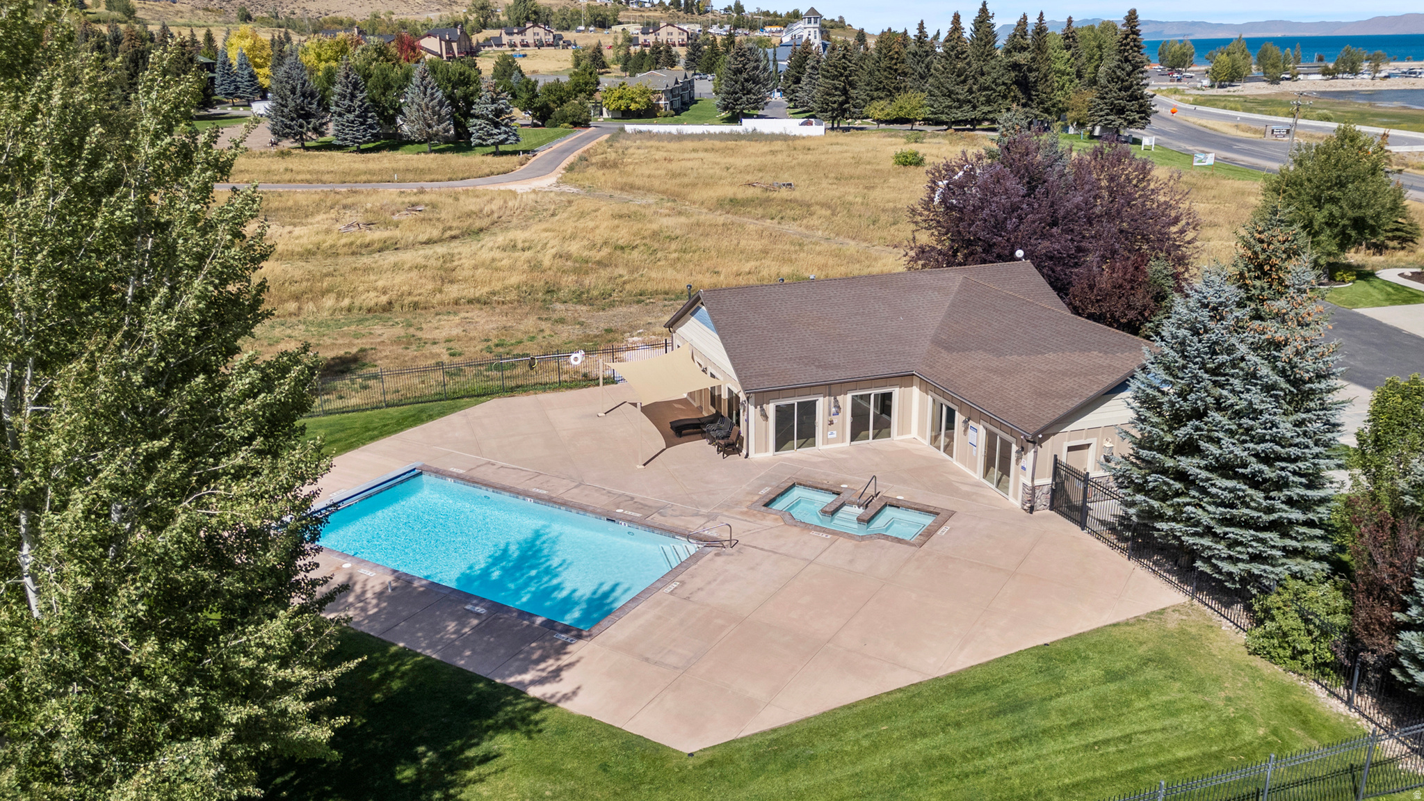 main property photo 42