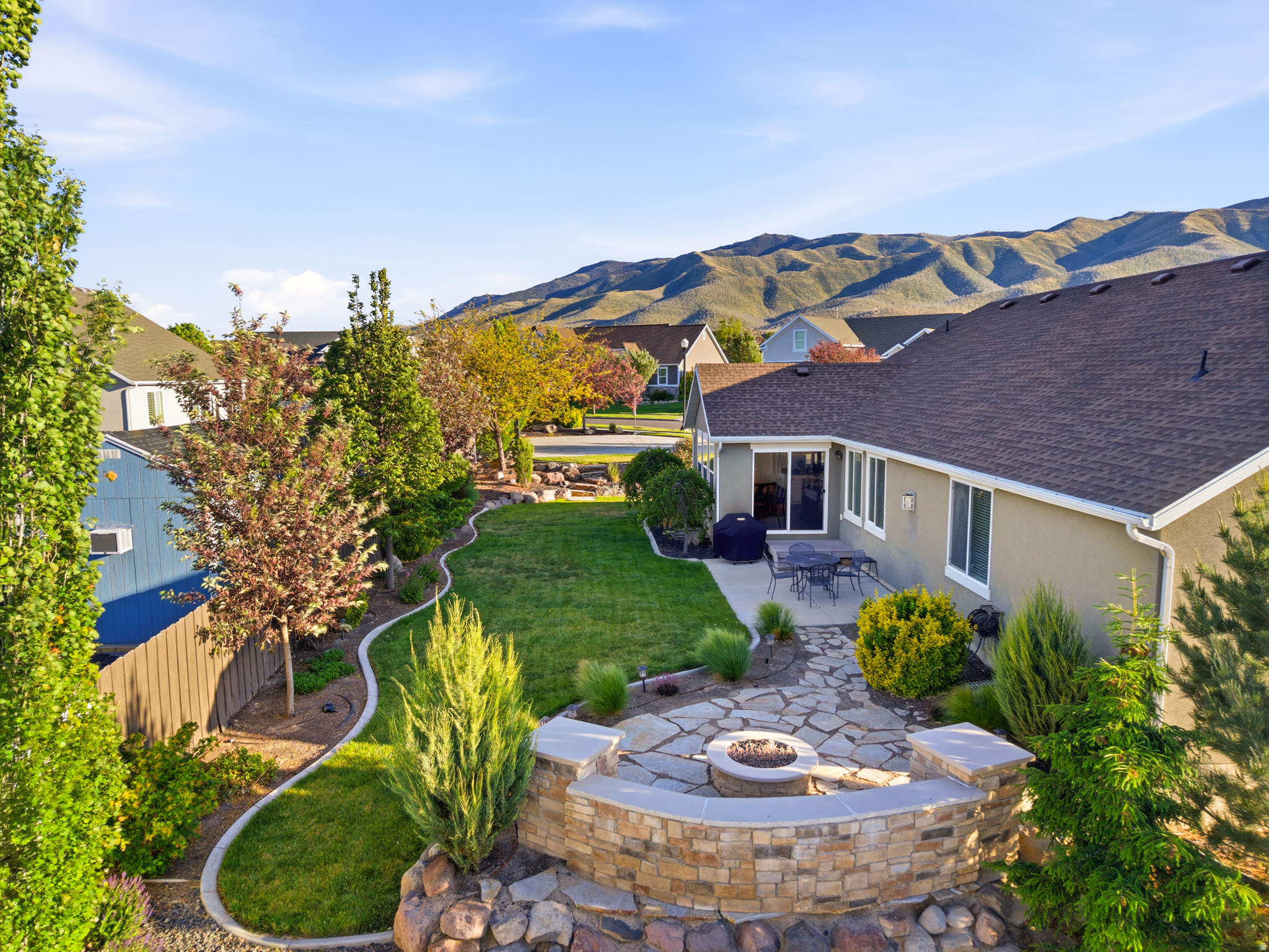 main property photo 26