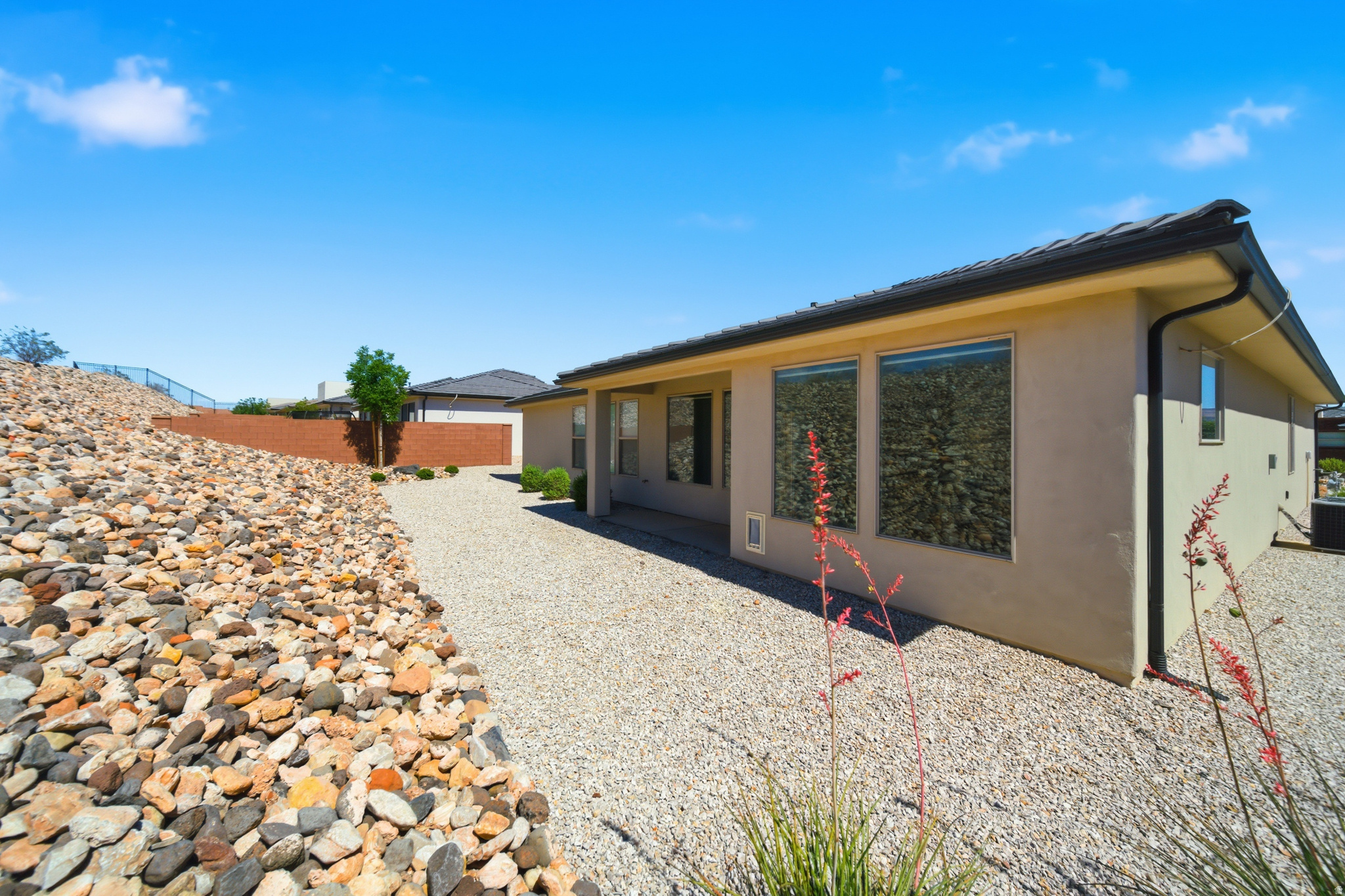 main property photo 51
