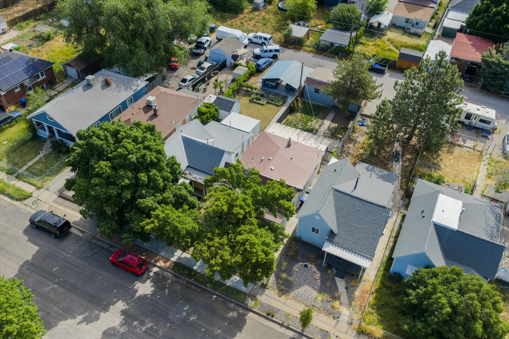 main property photo 37