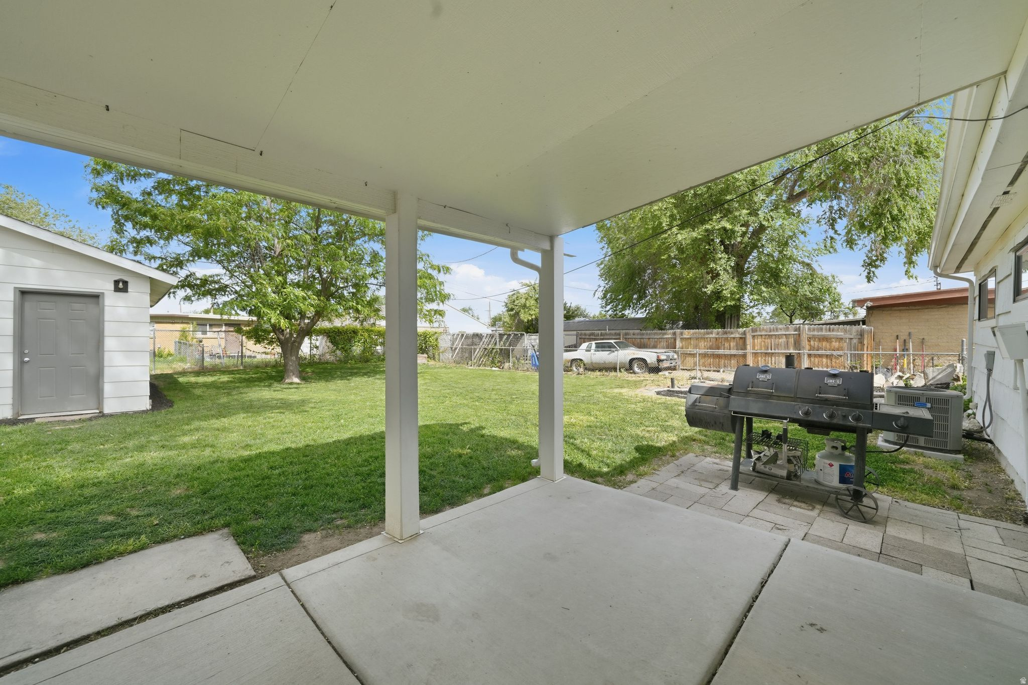 main property photo 27