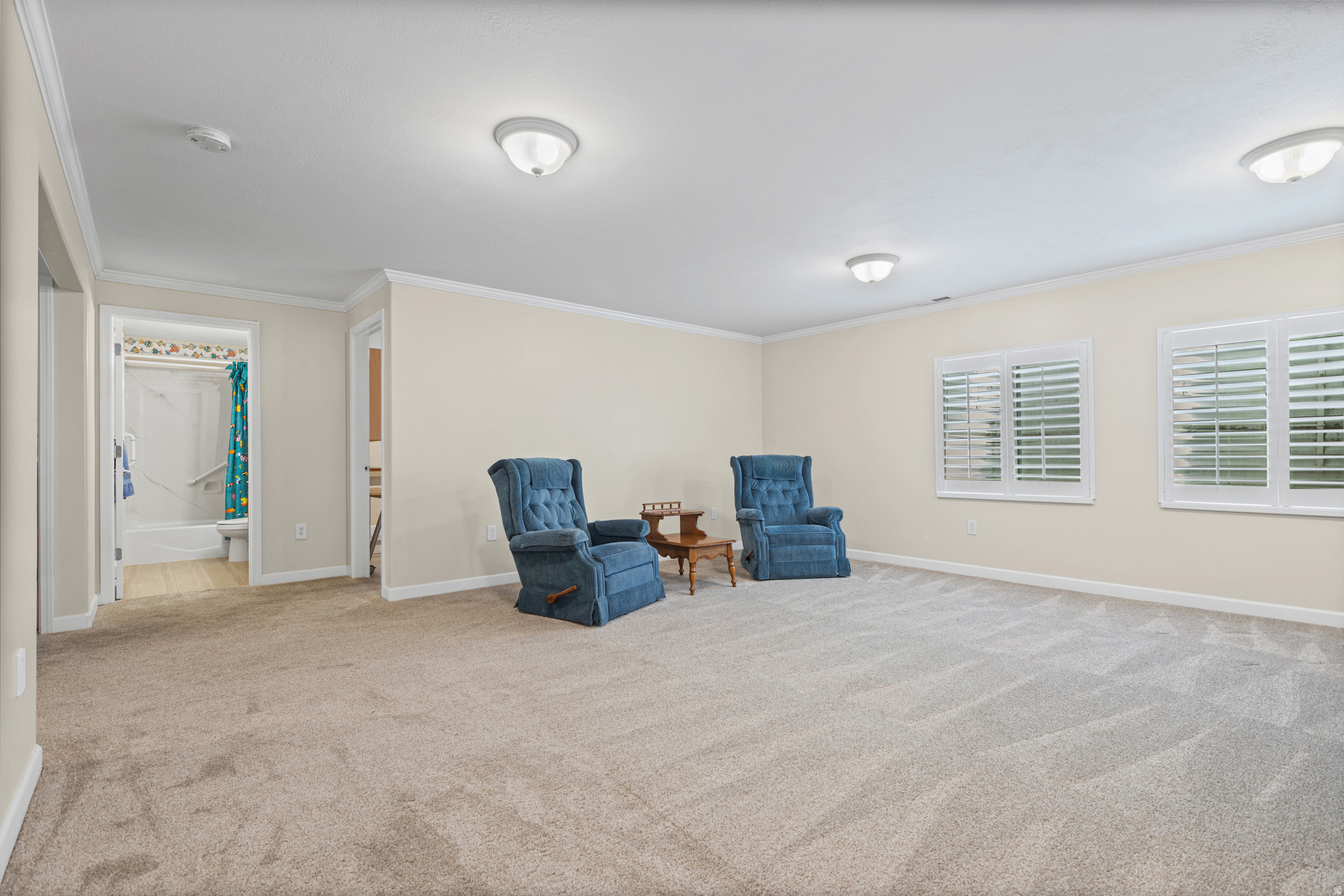 main property photo 31