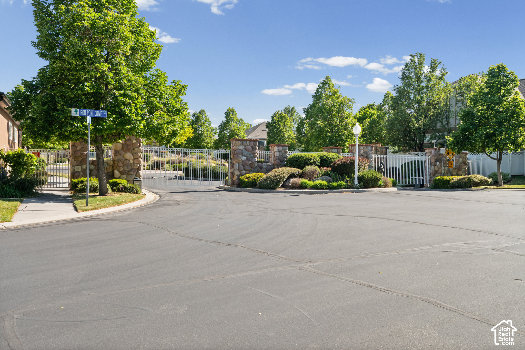 property viewer photo 43