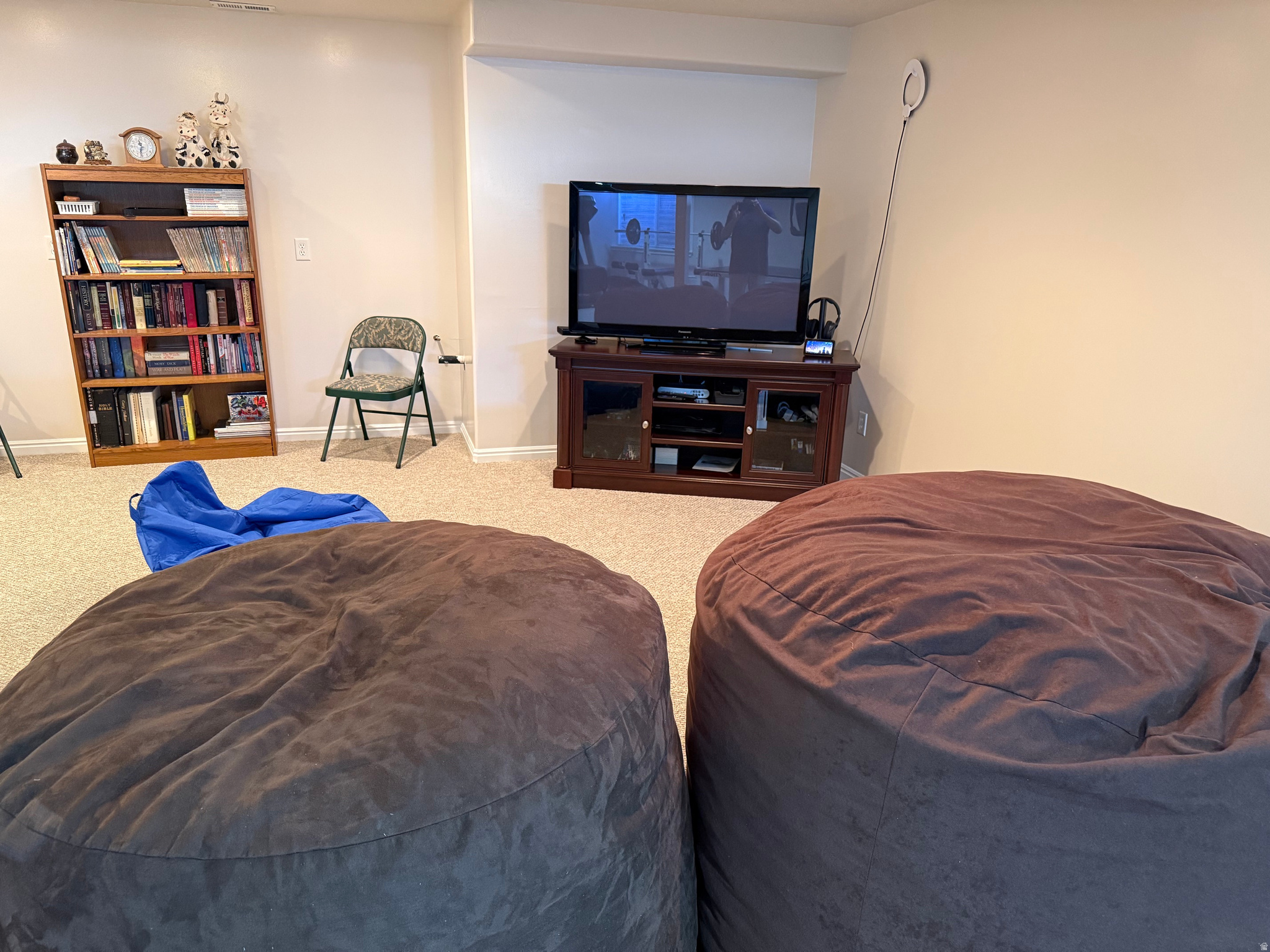 main property photo 38