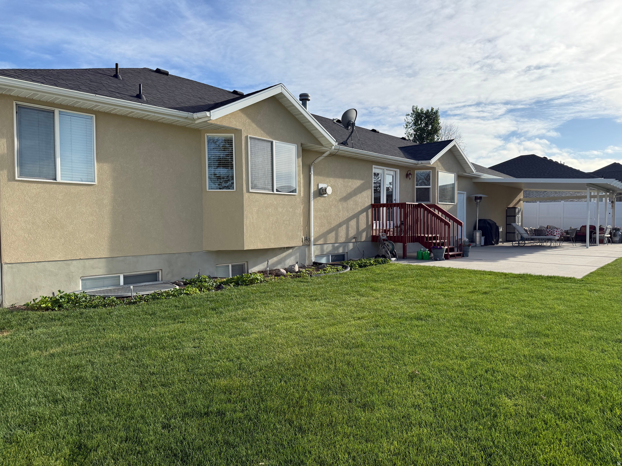 main property photo 71