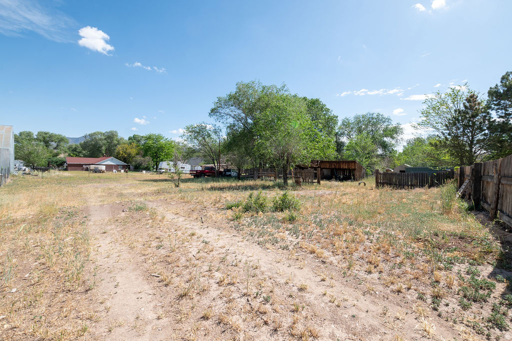 main property photo 46