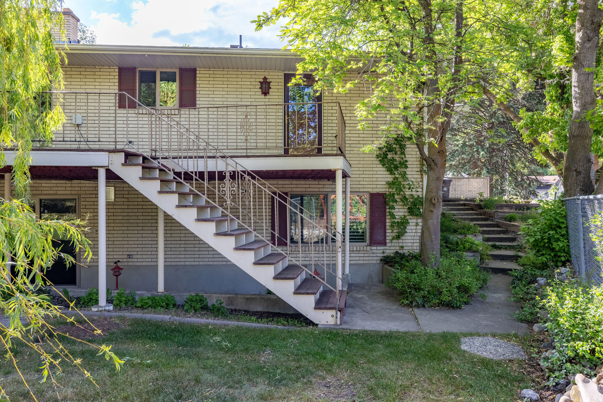 main property photo 68