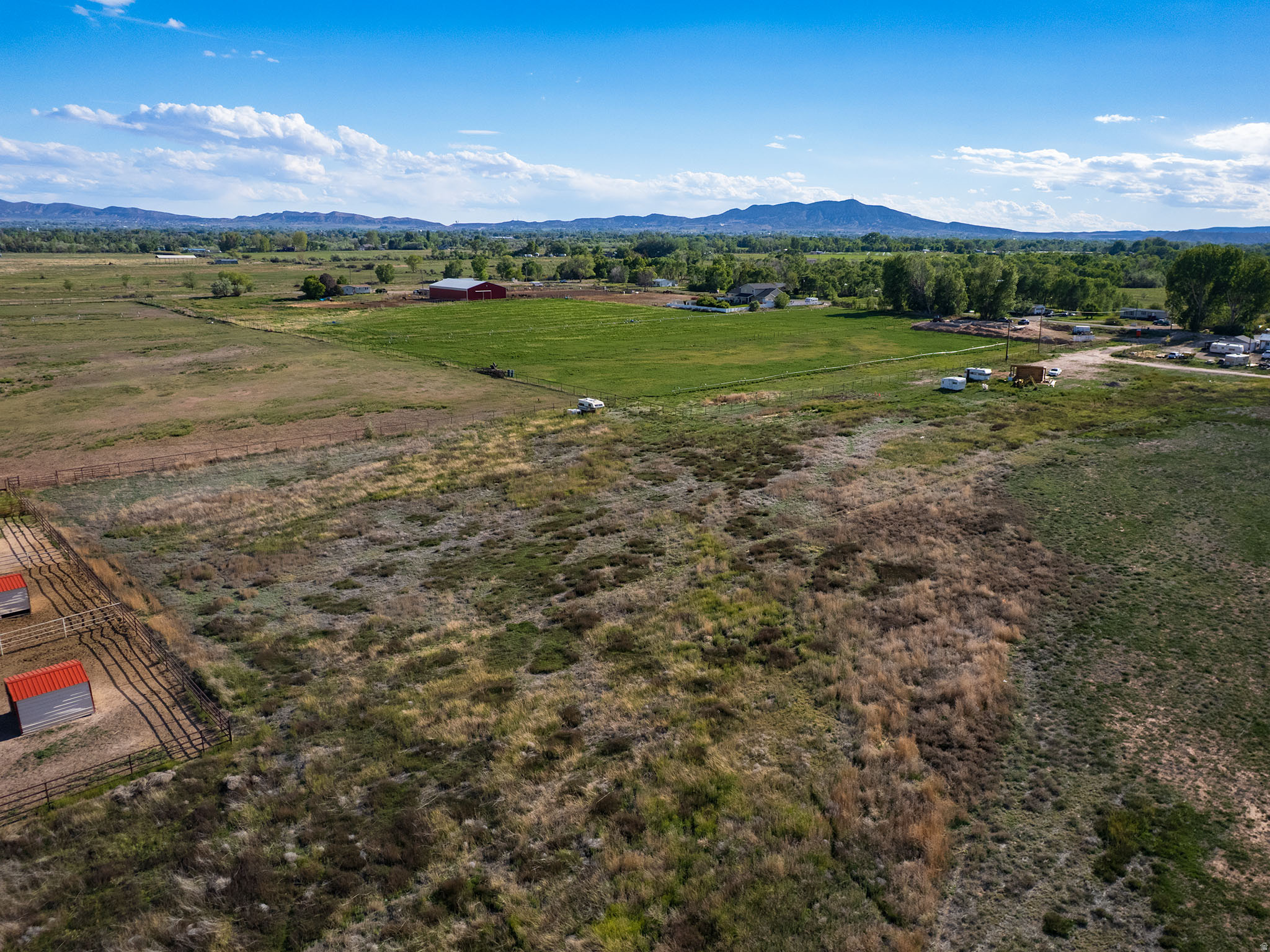main property photo 13
