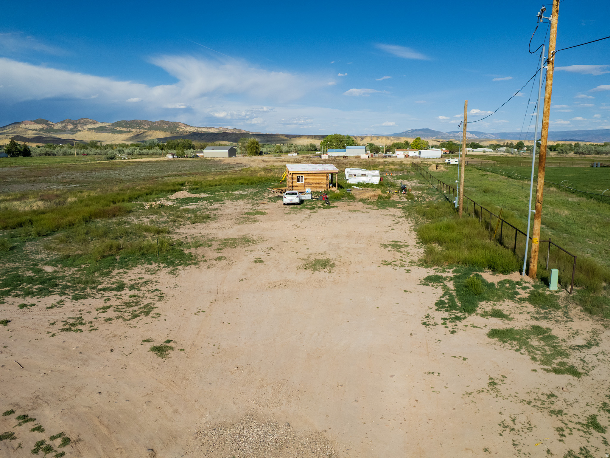 main property photo 14