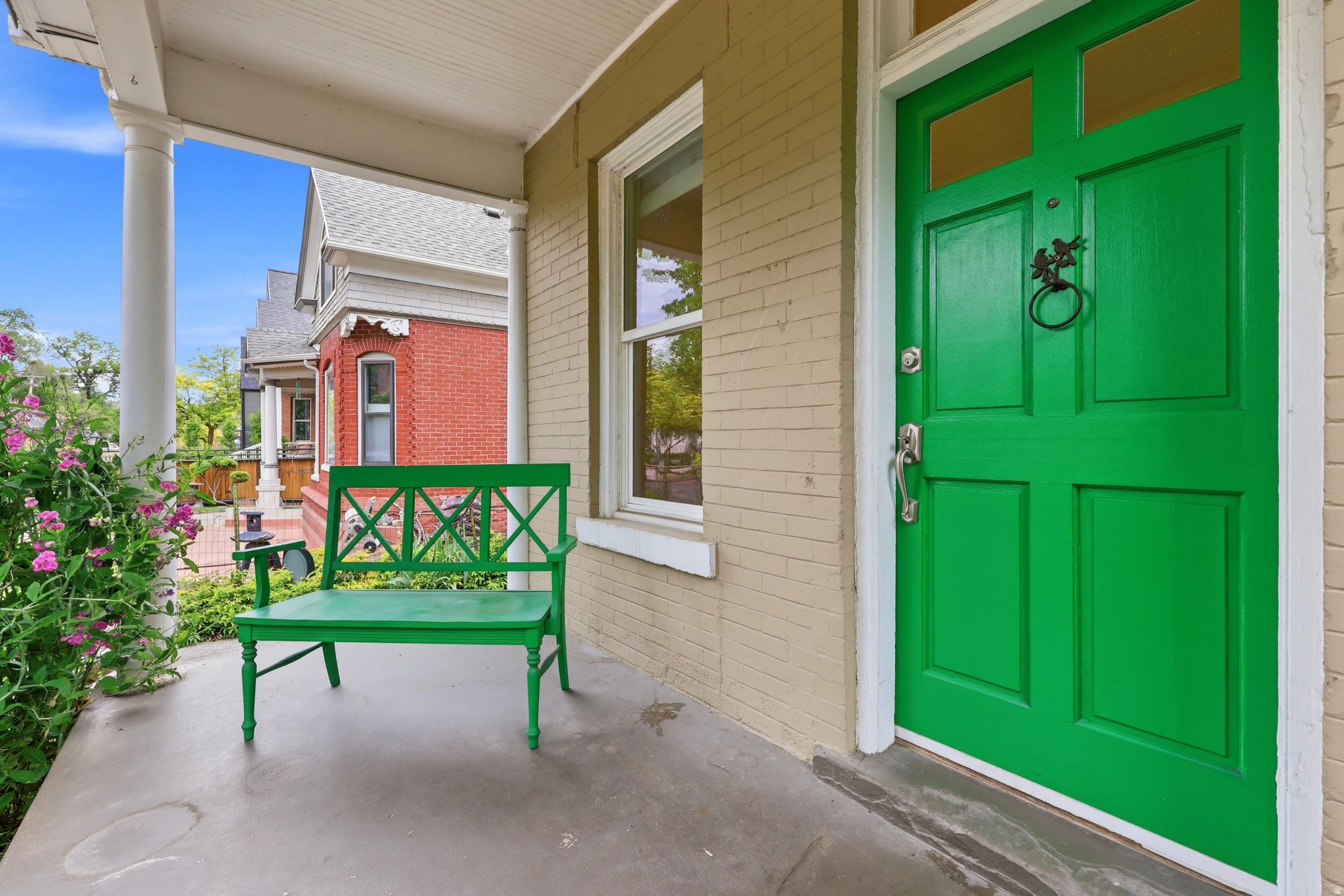 main property photo 3