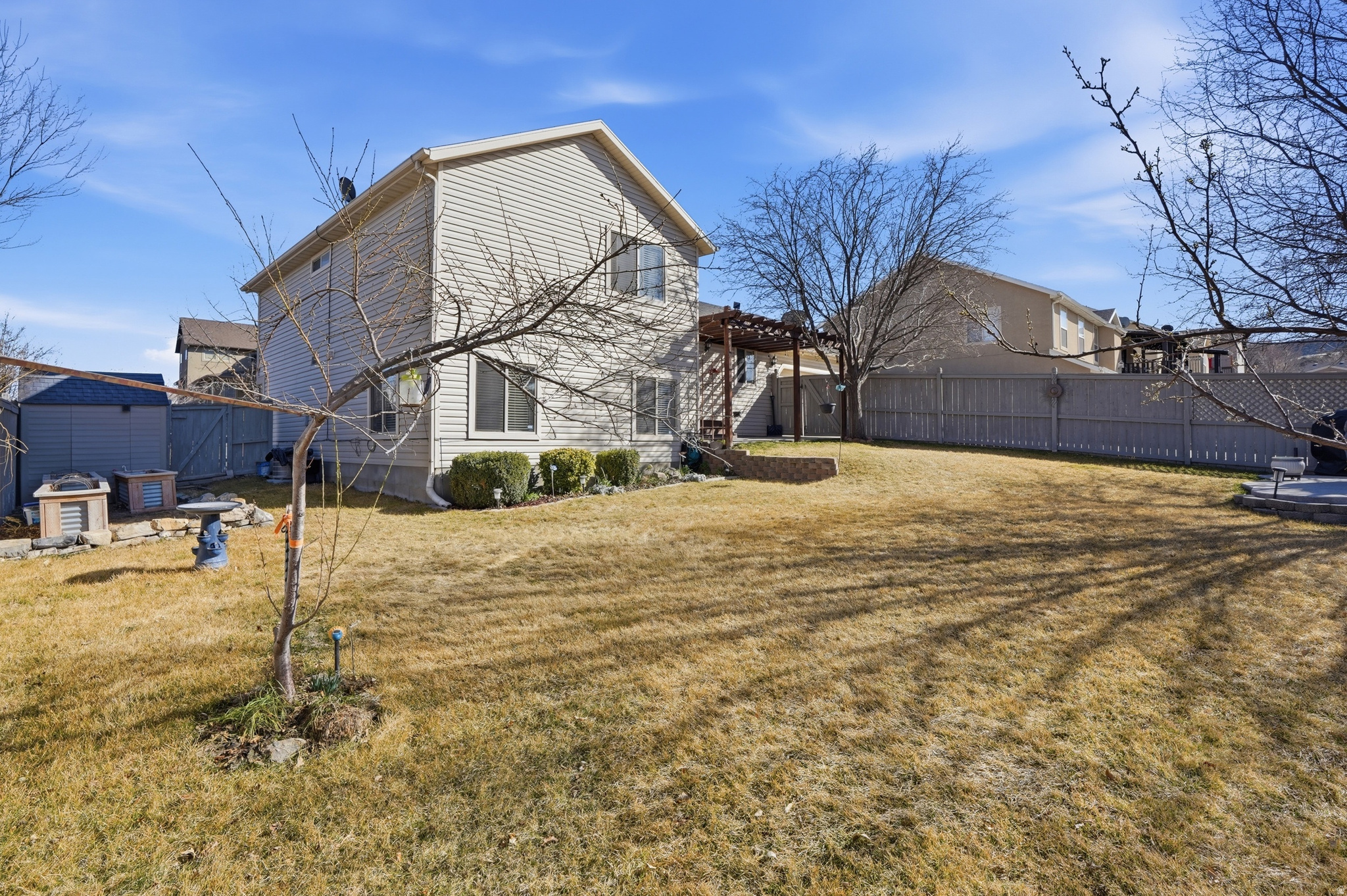 main property photo 22