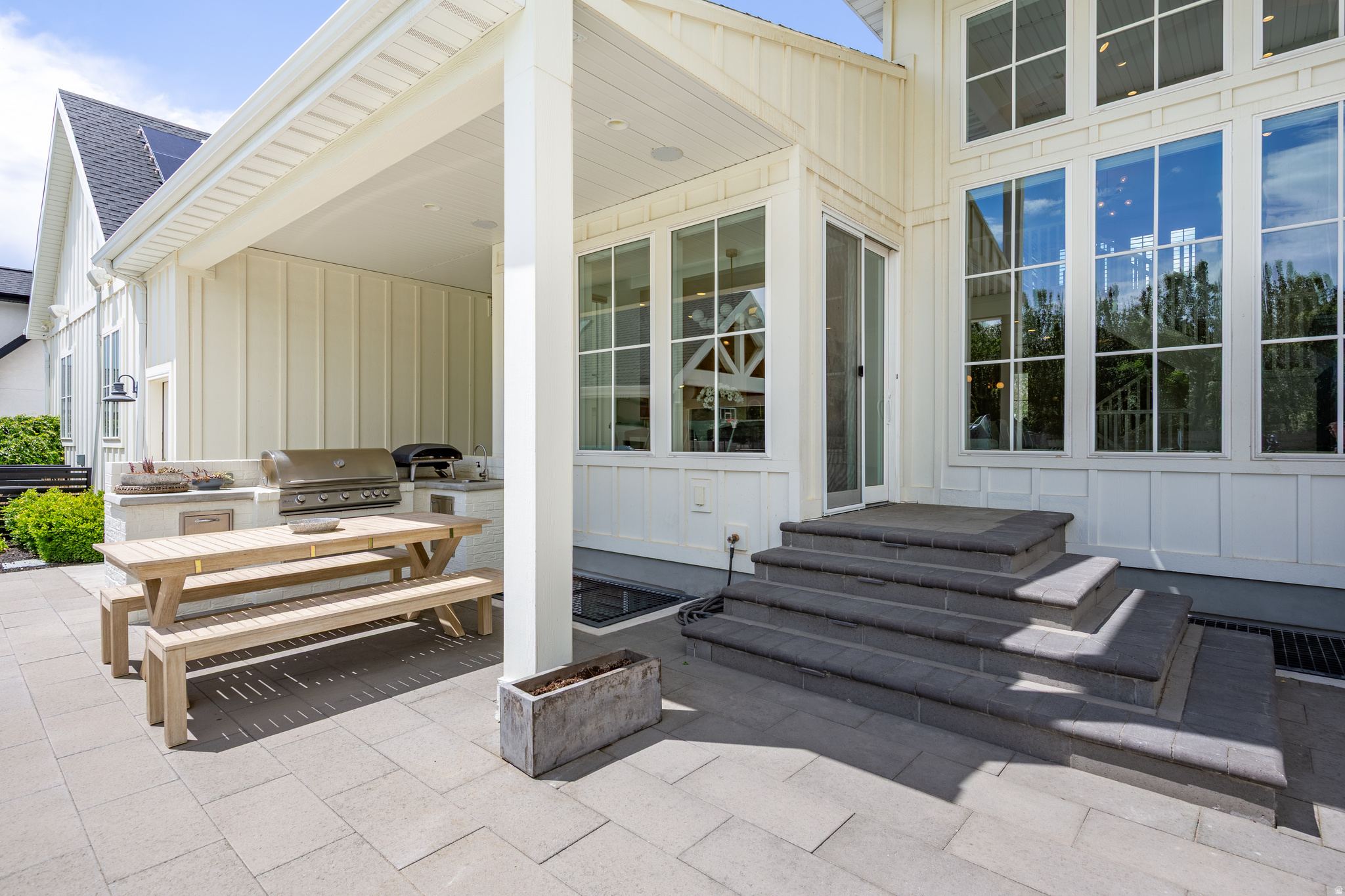 main property photo 102
