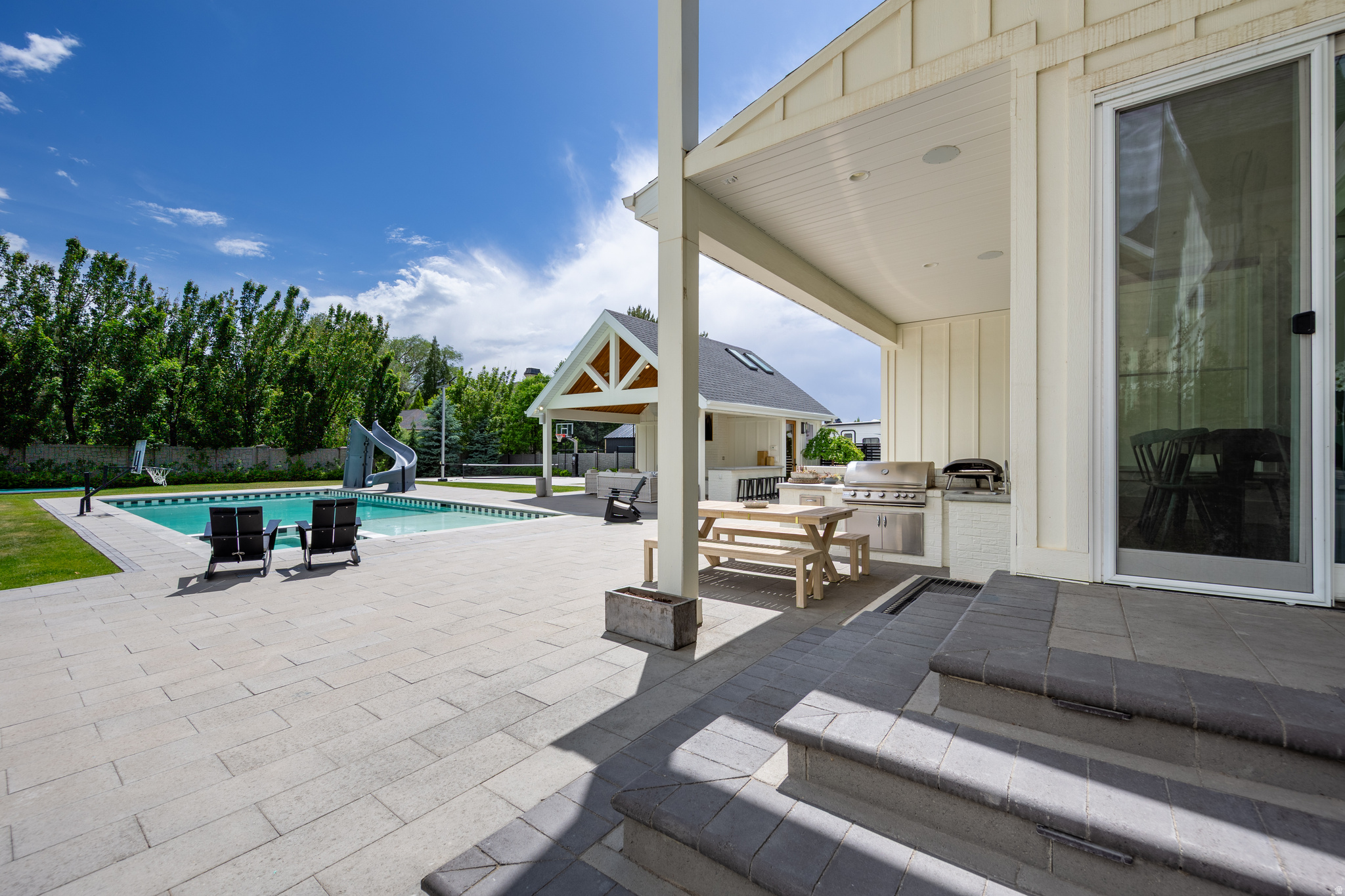 main property photo 103