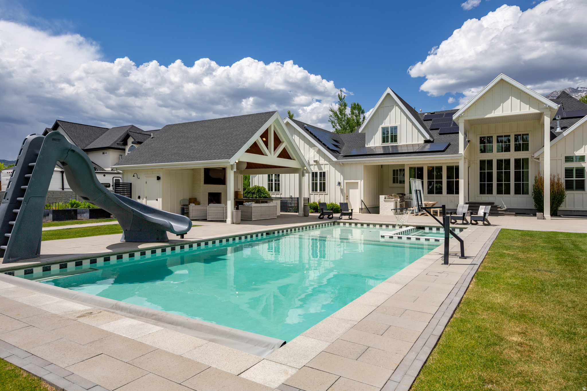 main property photo 107