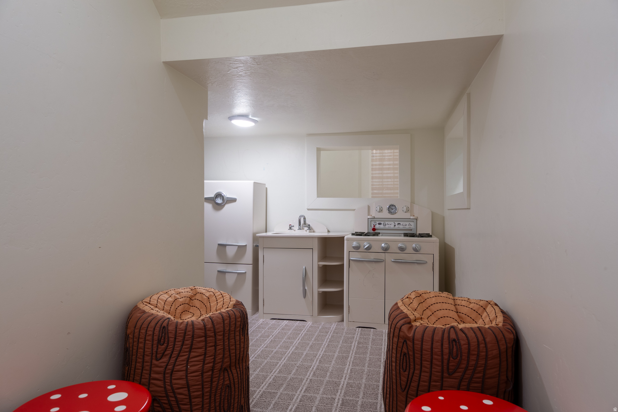 main property photo 68