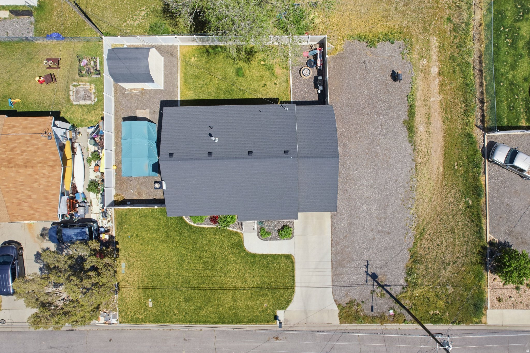 main property photo 47