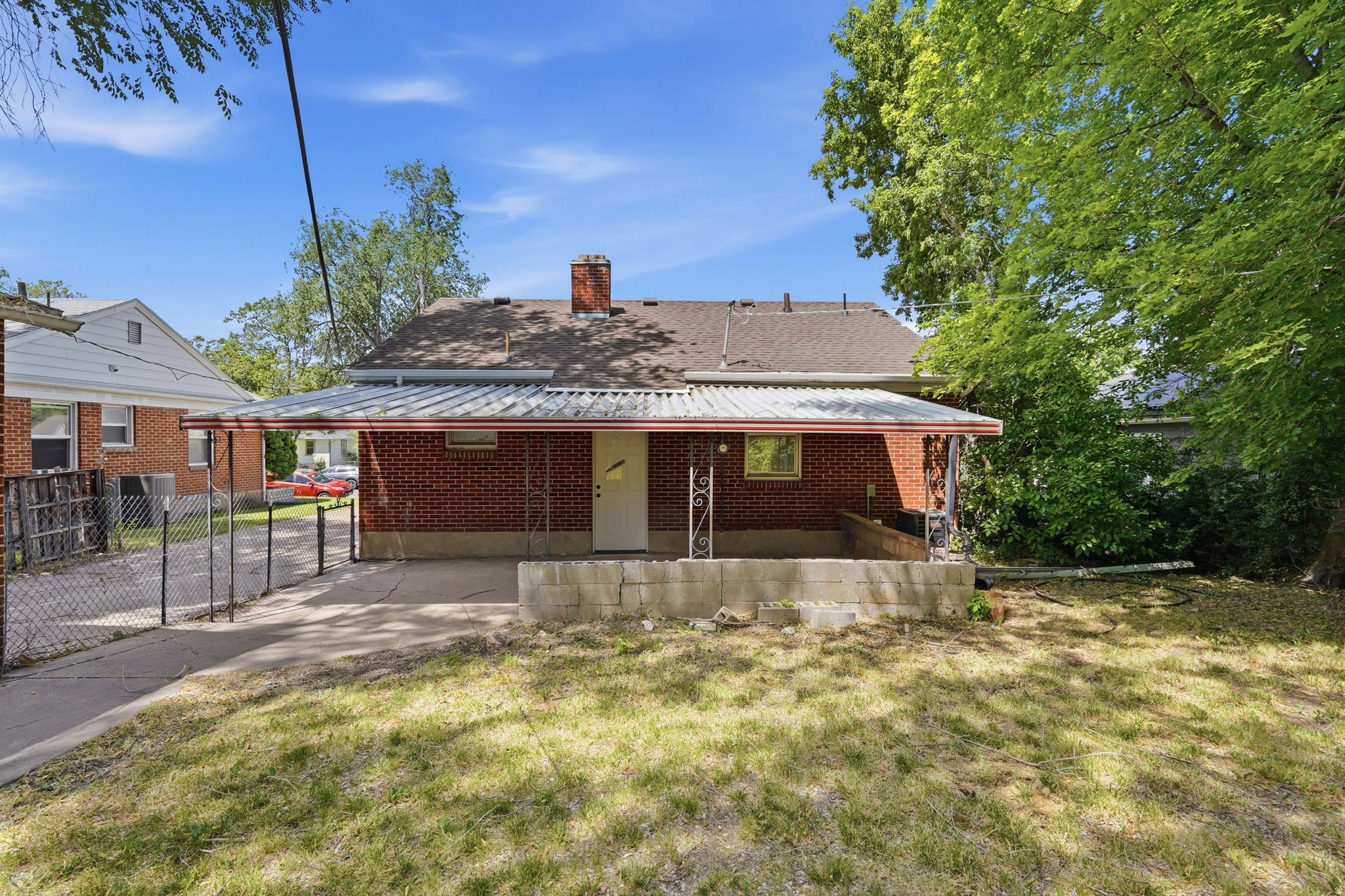 main property photo 19