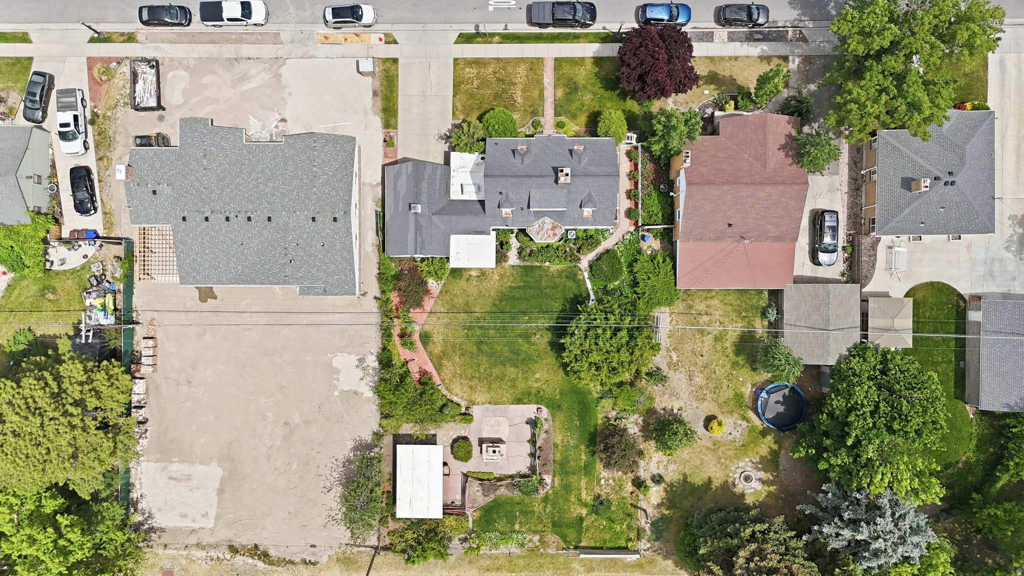 main property photo 50