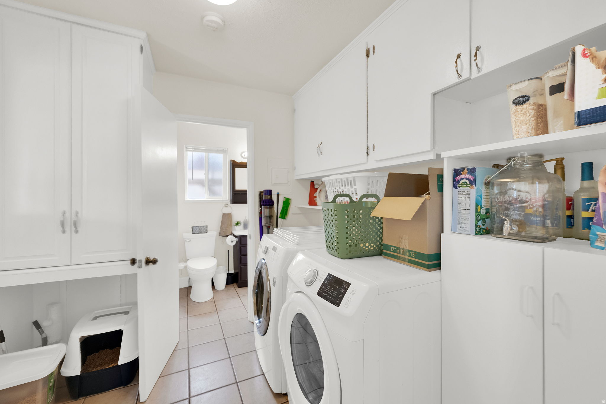 main property photo 11