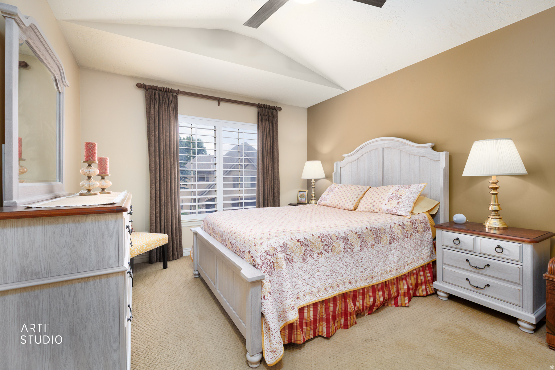 main property photo 19