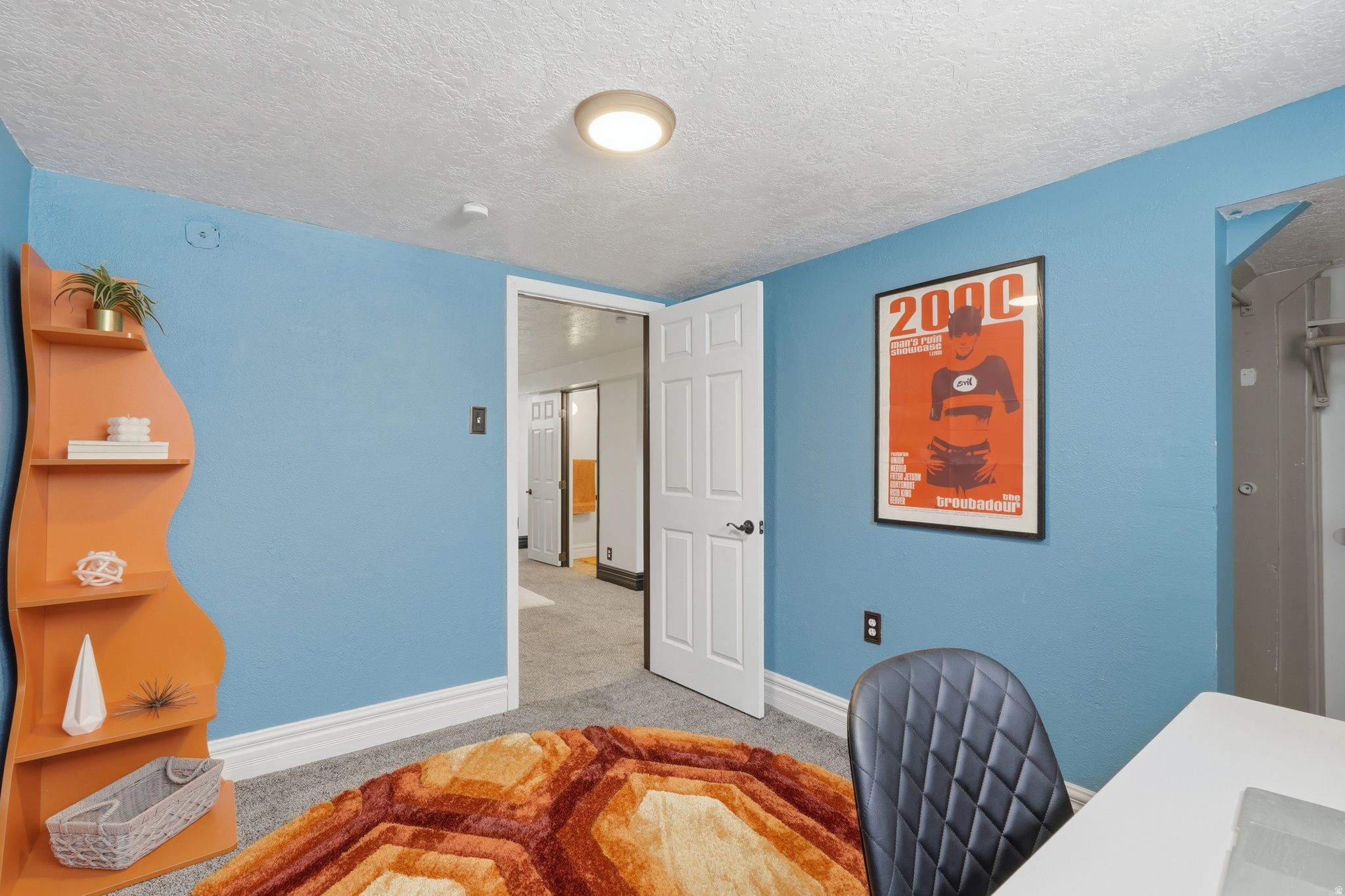 main property photo 19