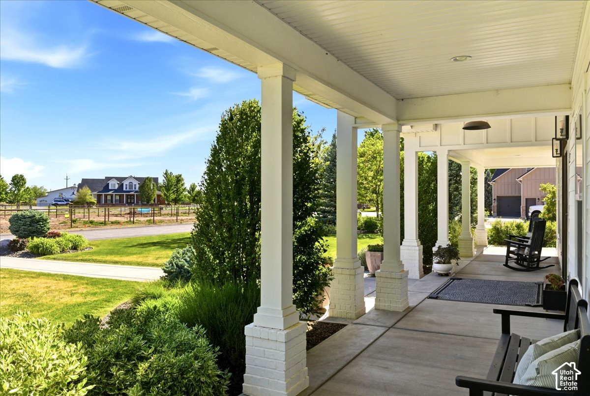 main property photo 5
