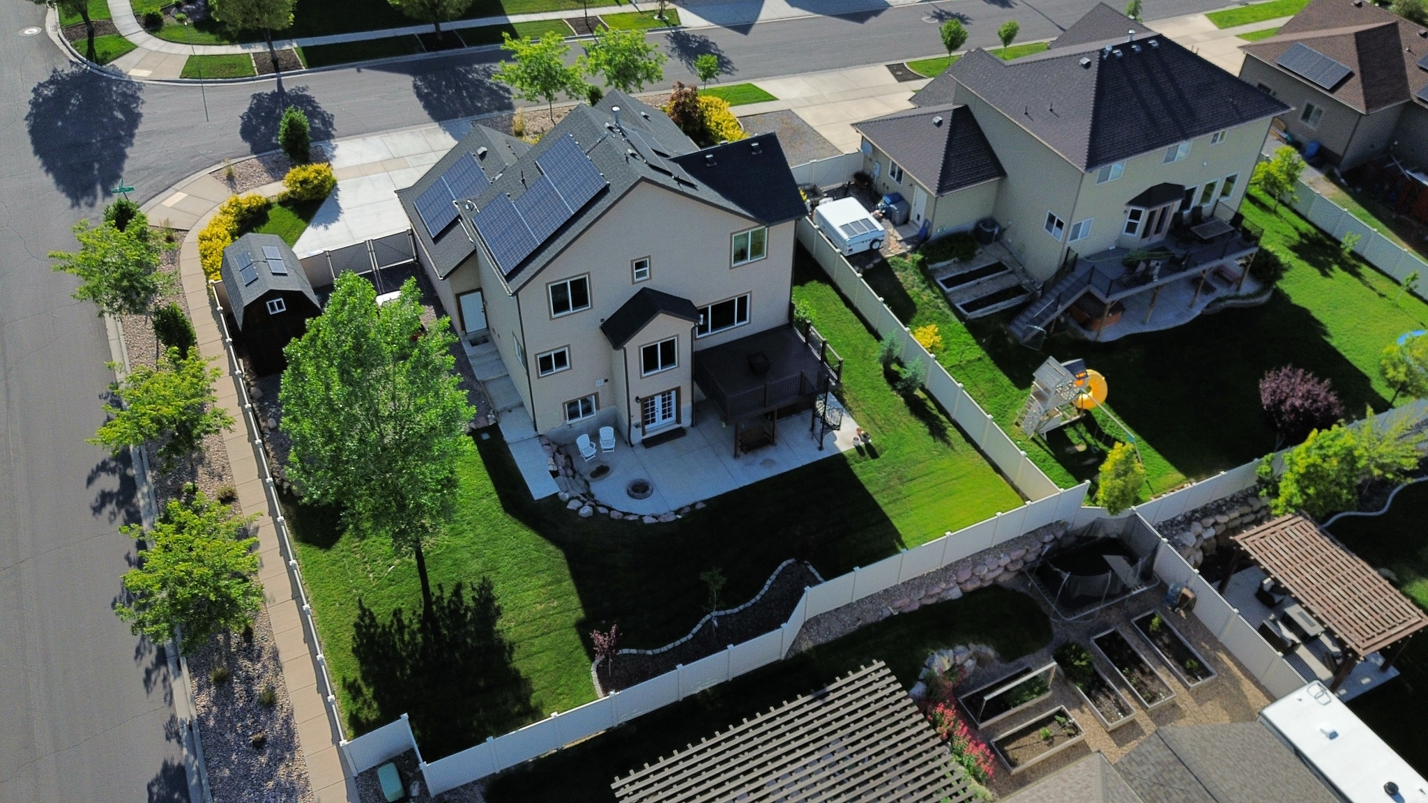 main property photo 35