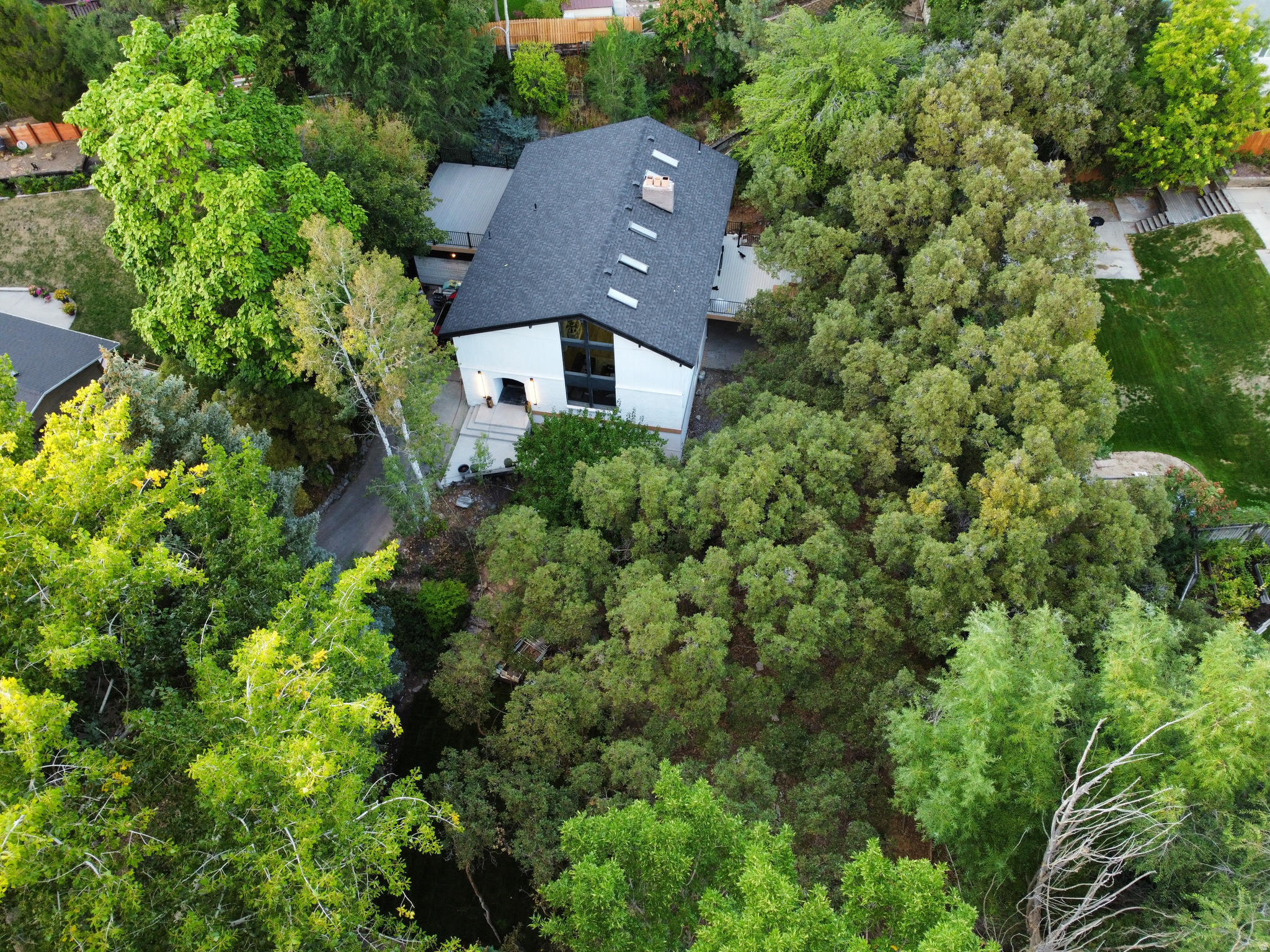 main property photo 51