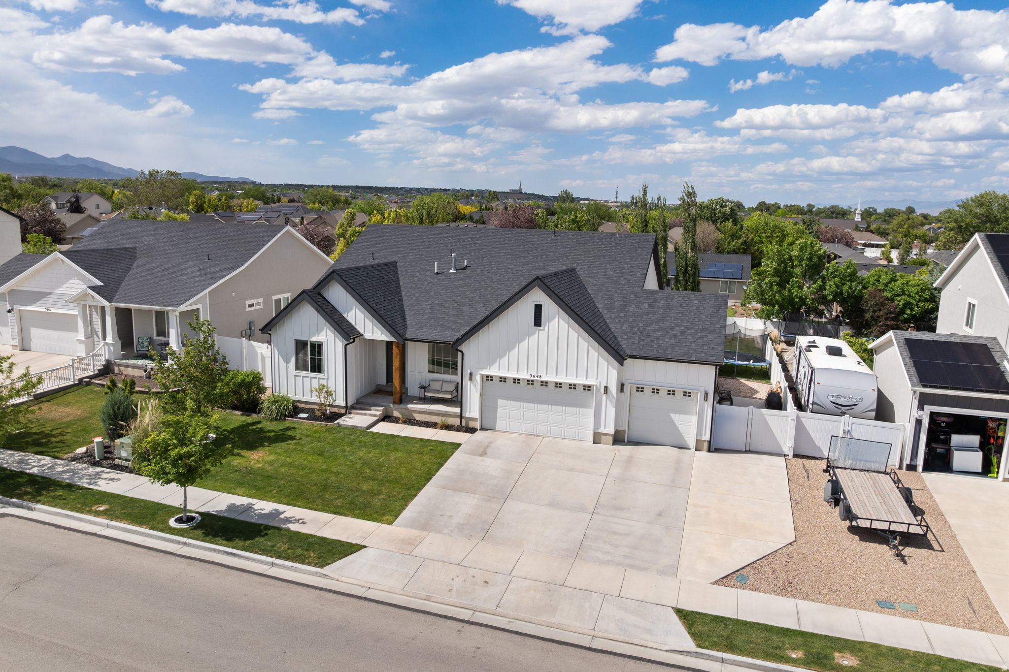main property photo 54
