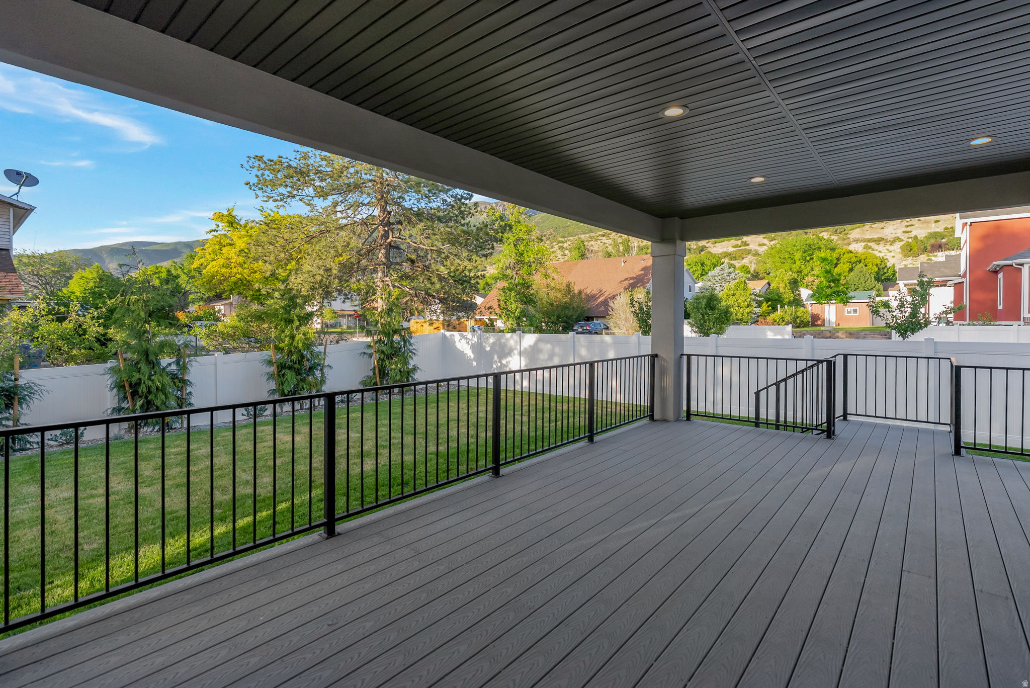 main property photo 52