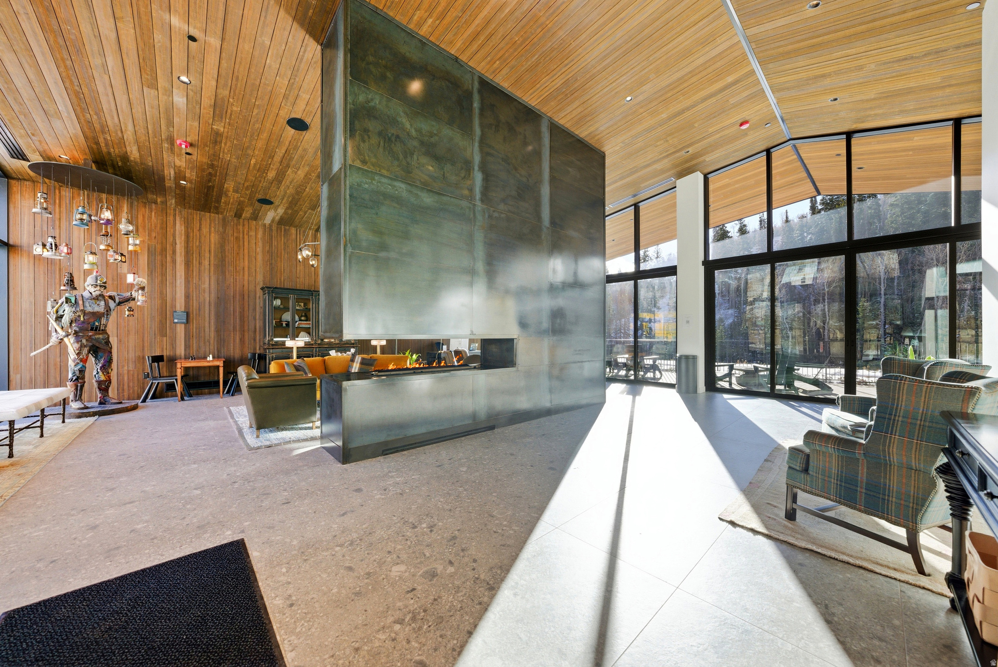 main property photo 70