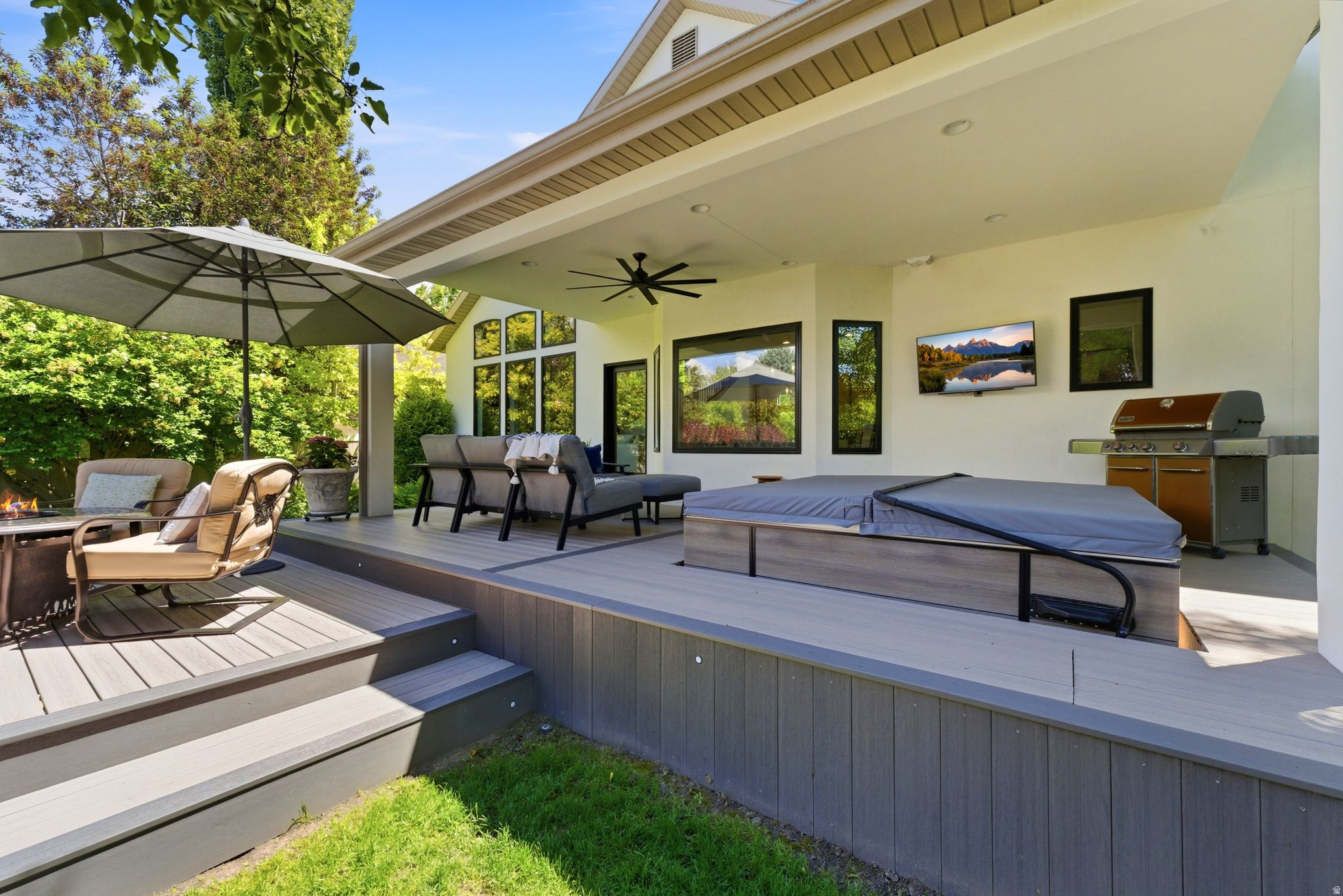 main property photo 50
