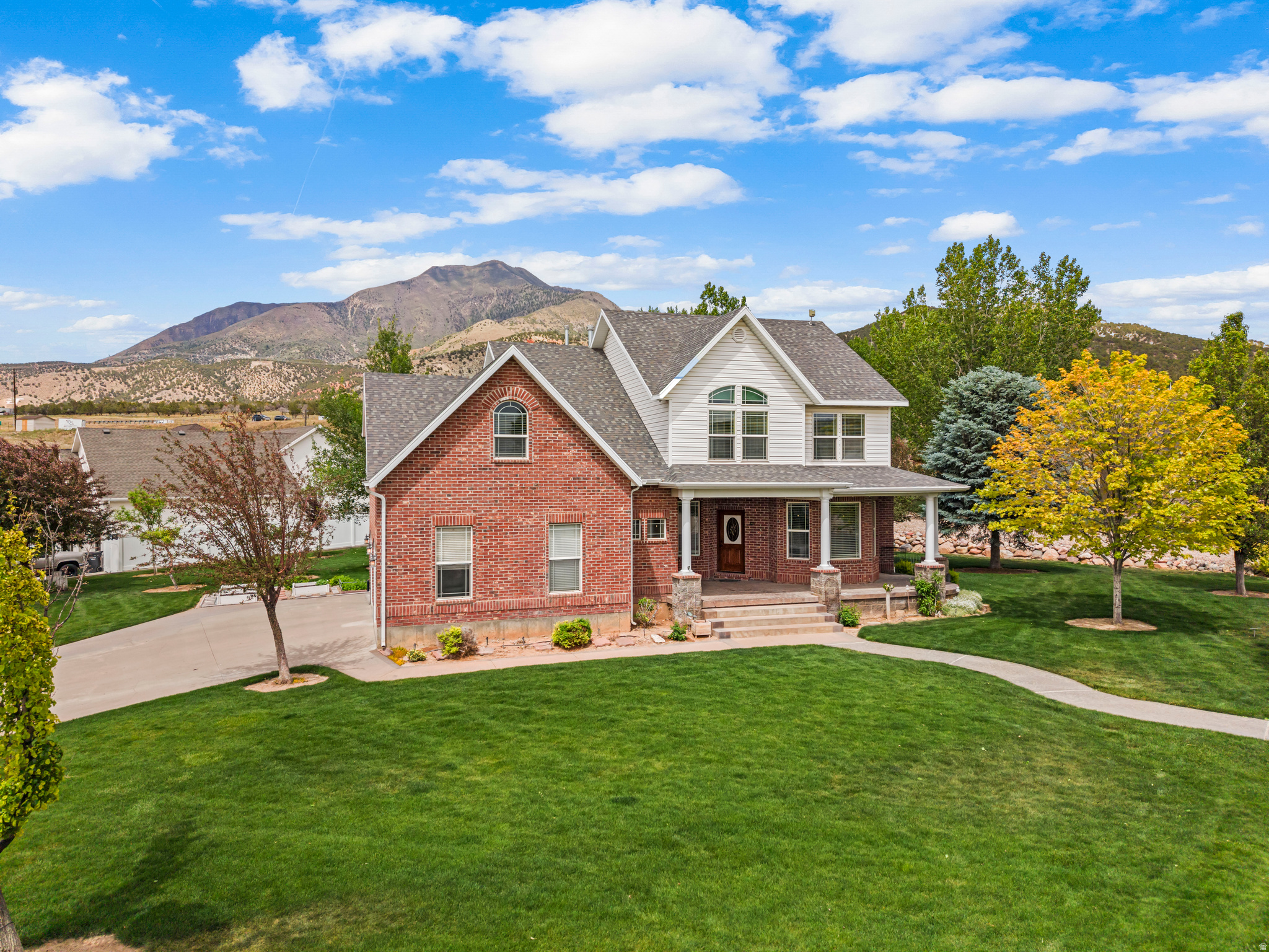 main property photo 45