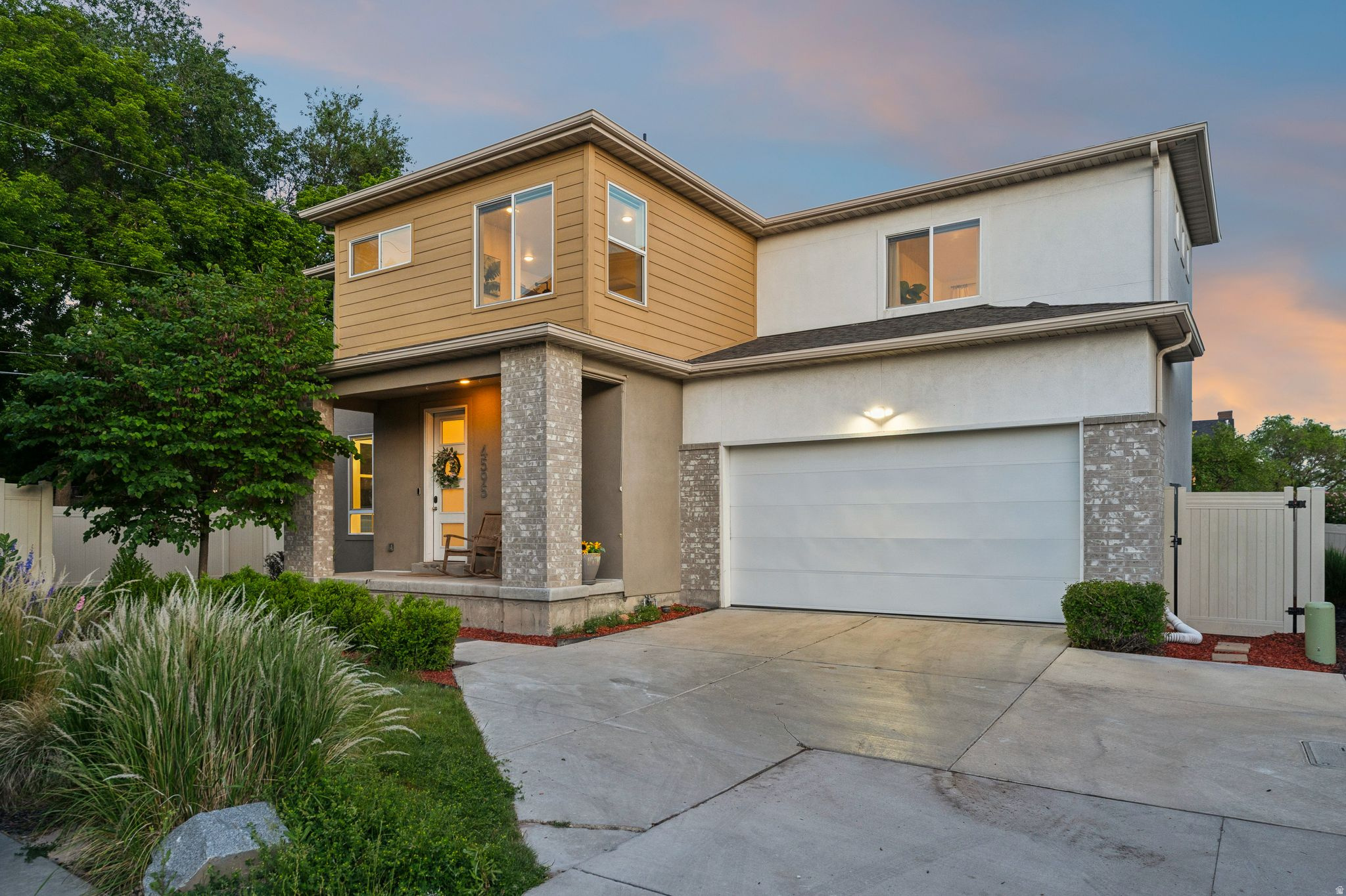main property photo 40