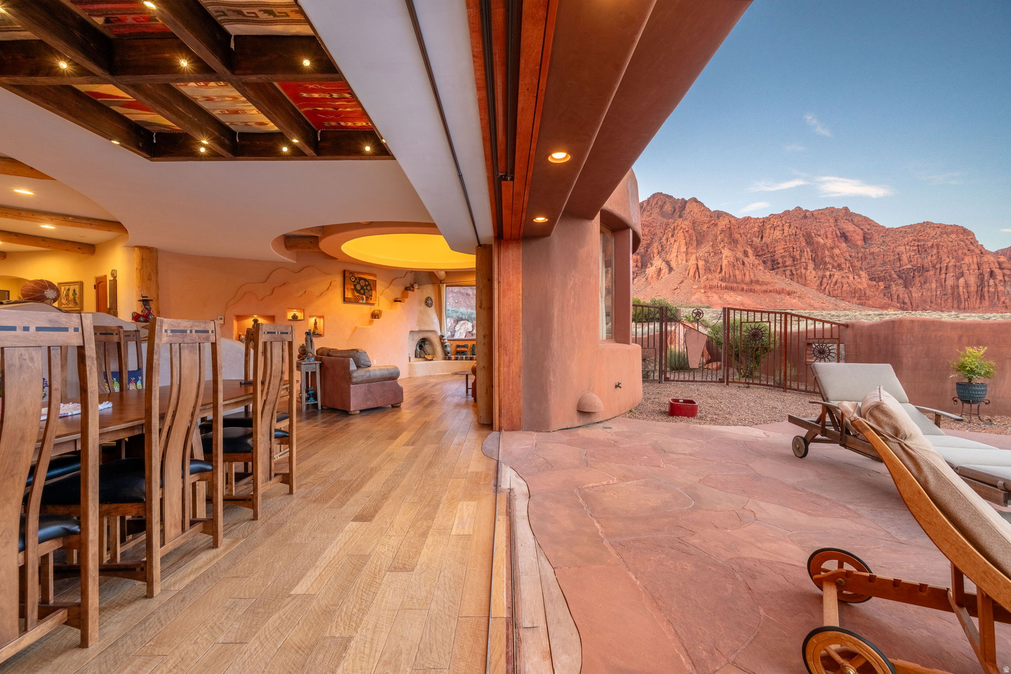 main property photo 50
