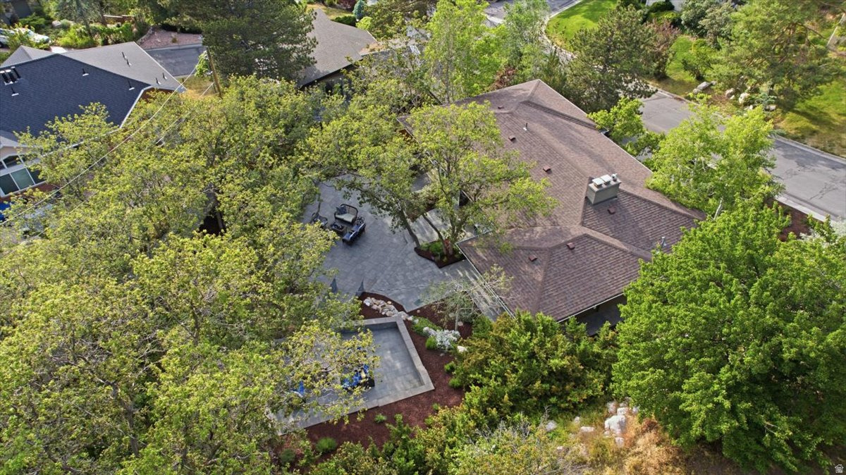 main property photo 63