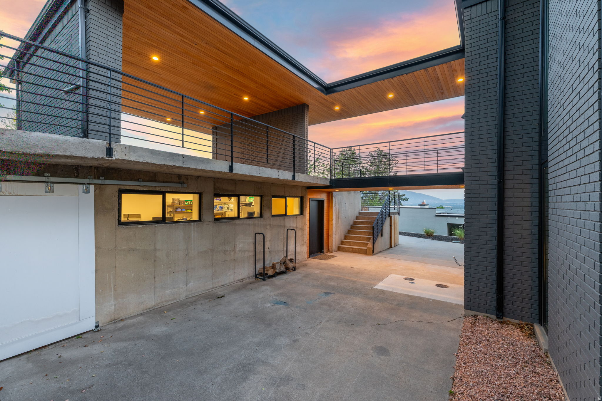 main property photo 56