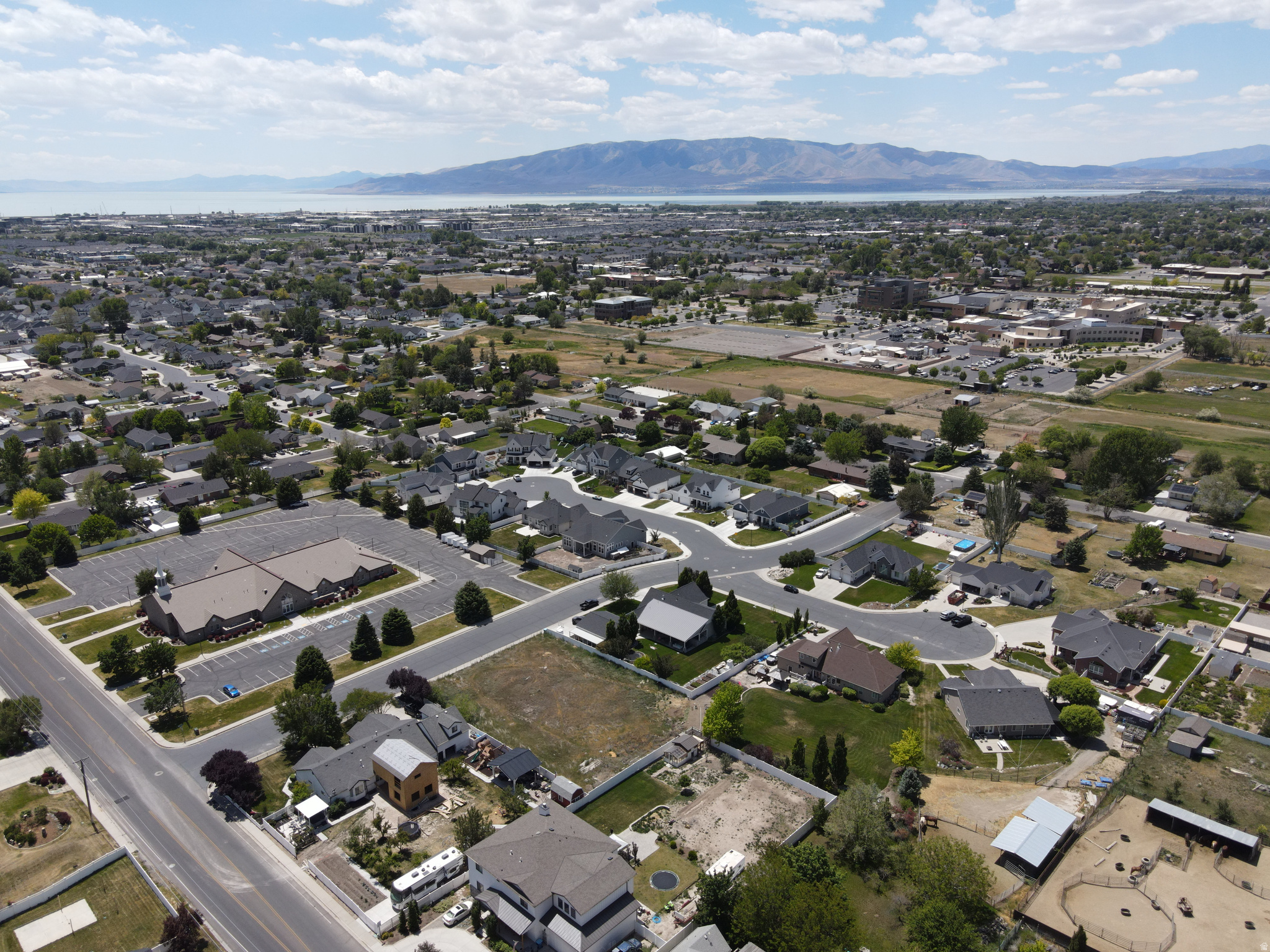 main property photo 19