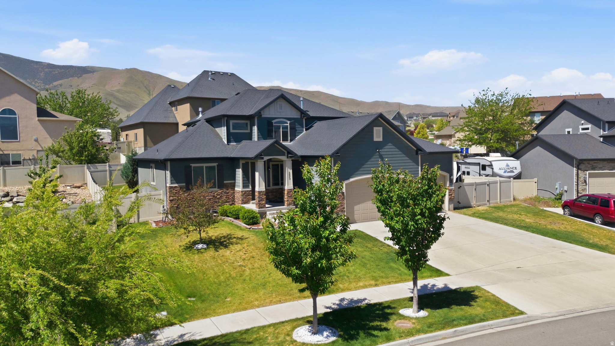 main property photo 46