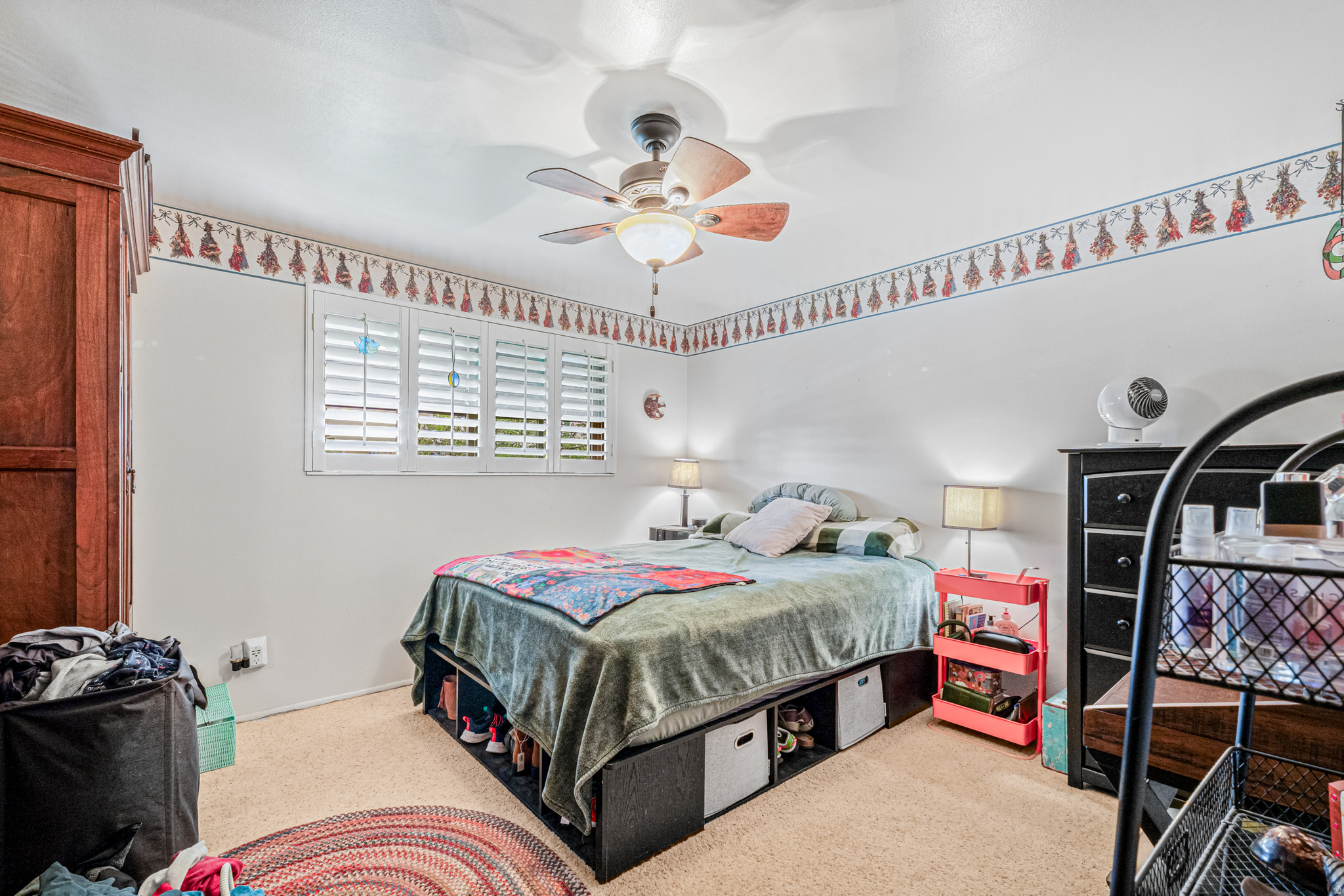 main property photo 30
