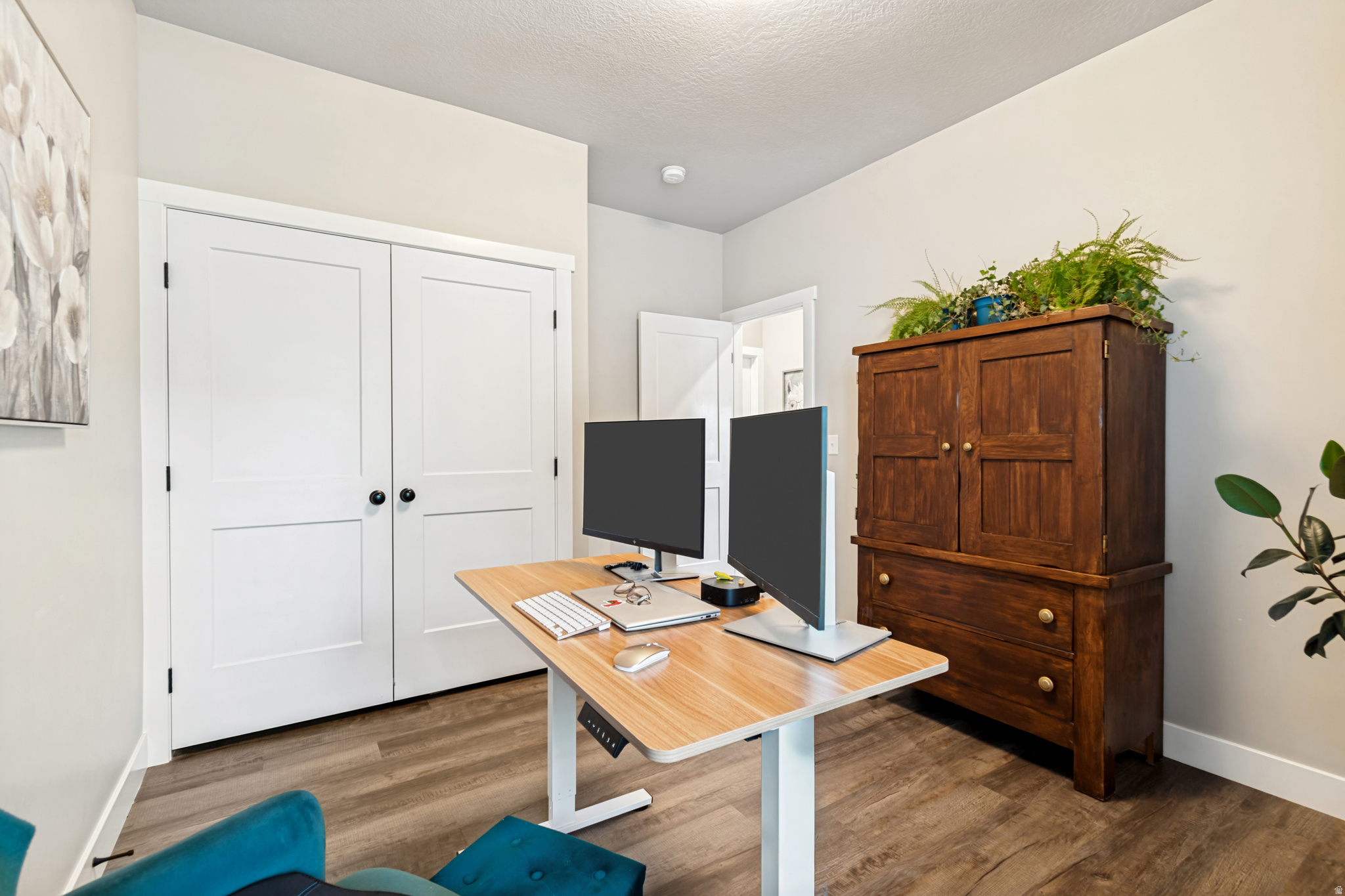 main property photo 18