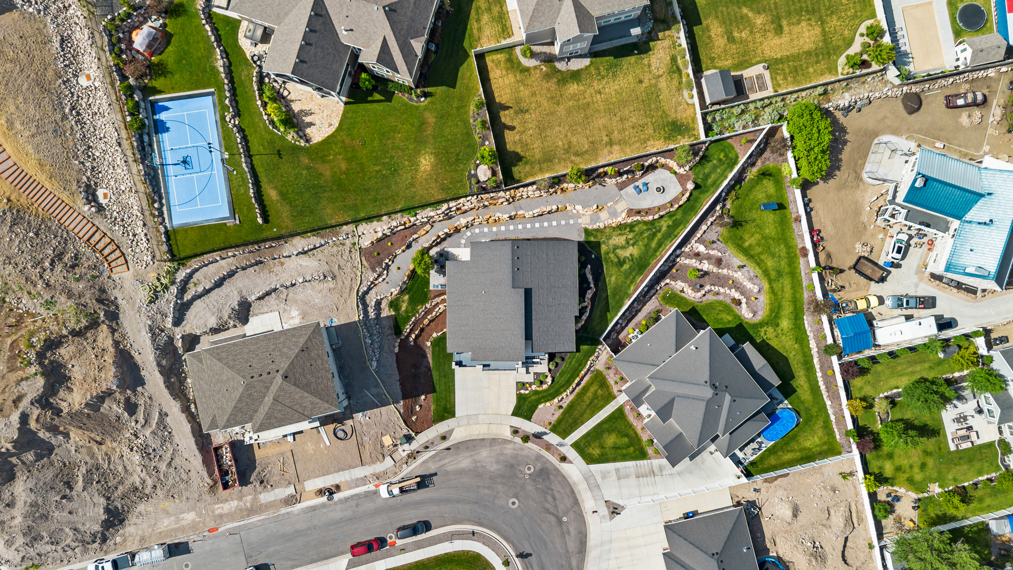 main property photo 4