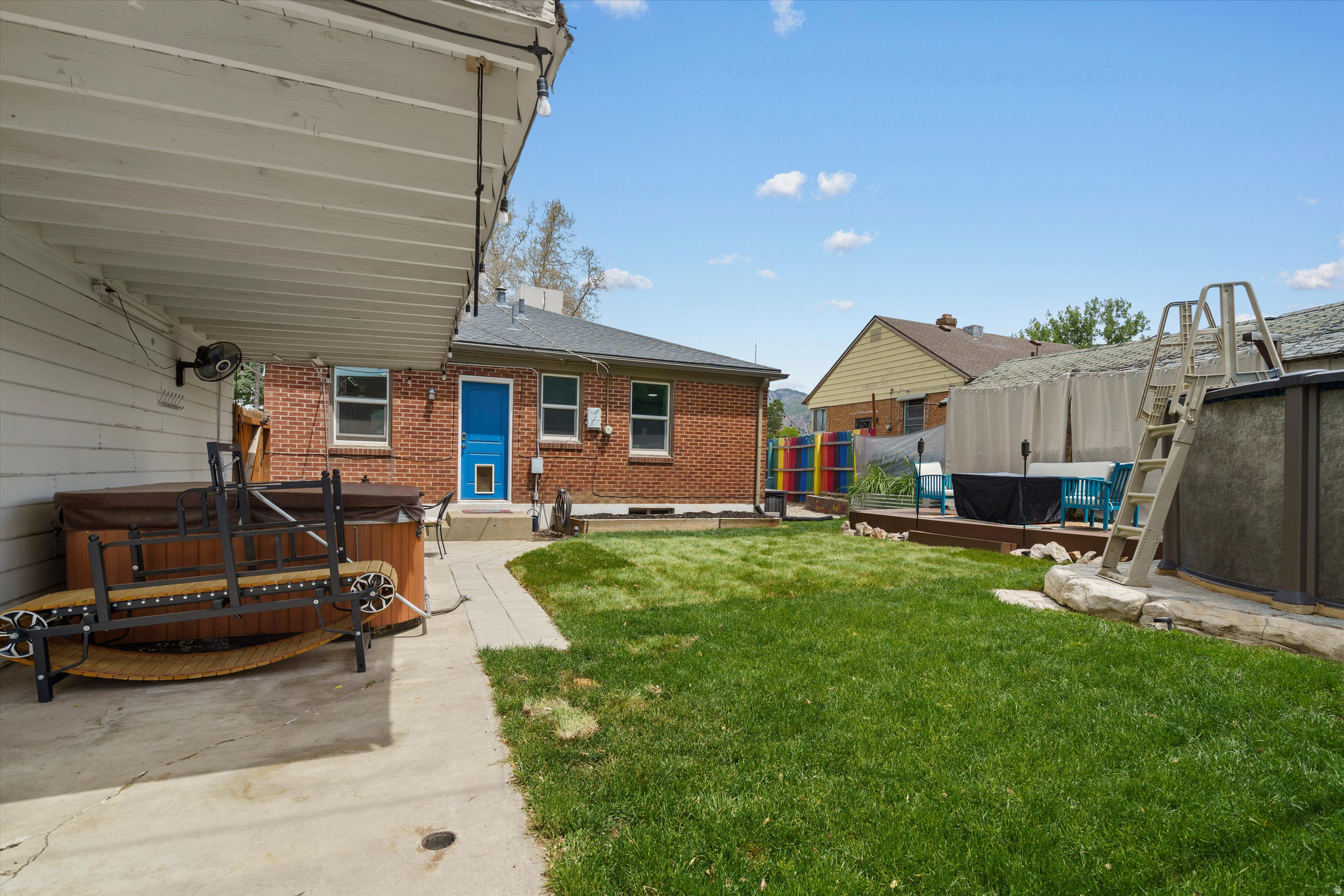 main property photo 27