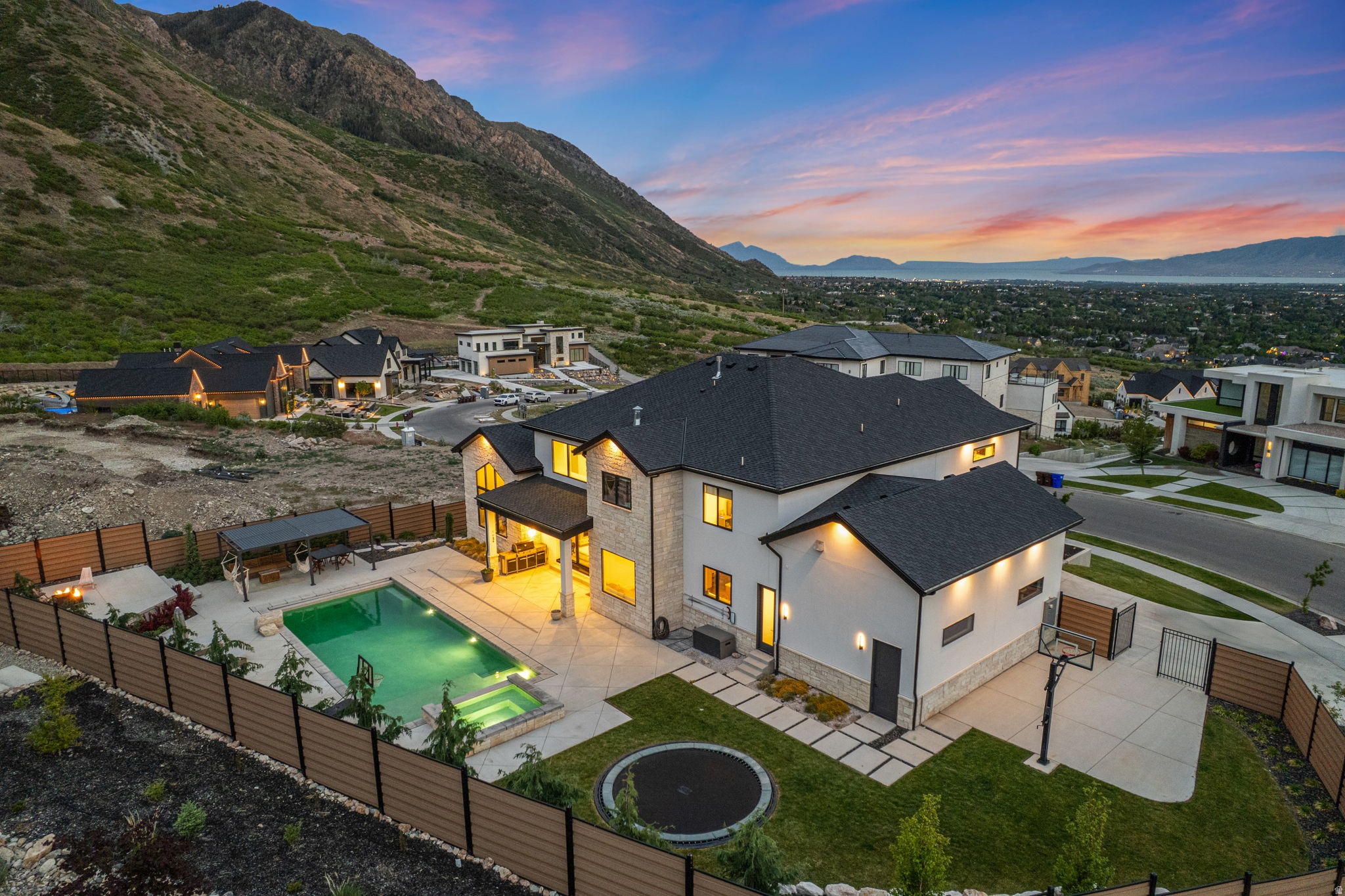 main property photo 102